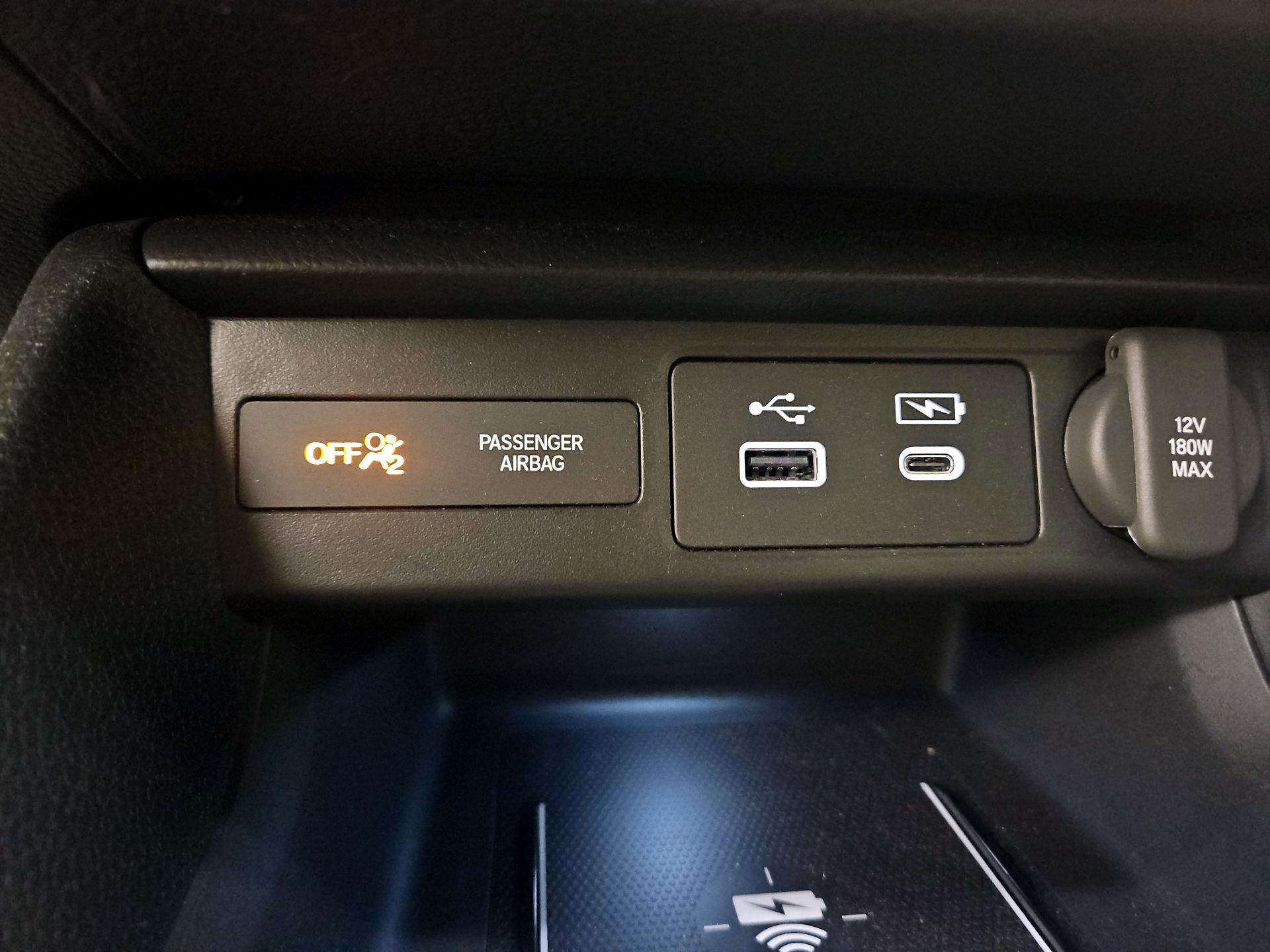 Thumbnail: 2024 Acura Integra - 18