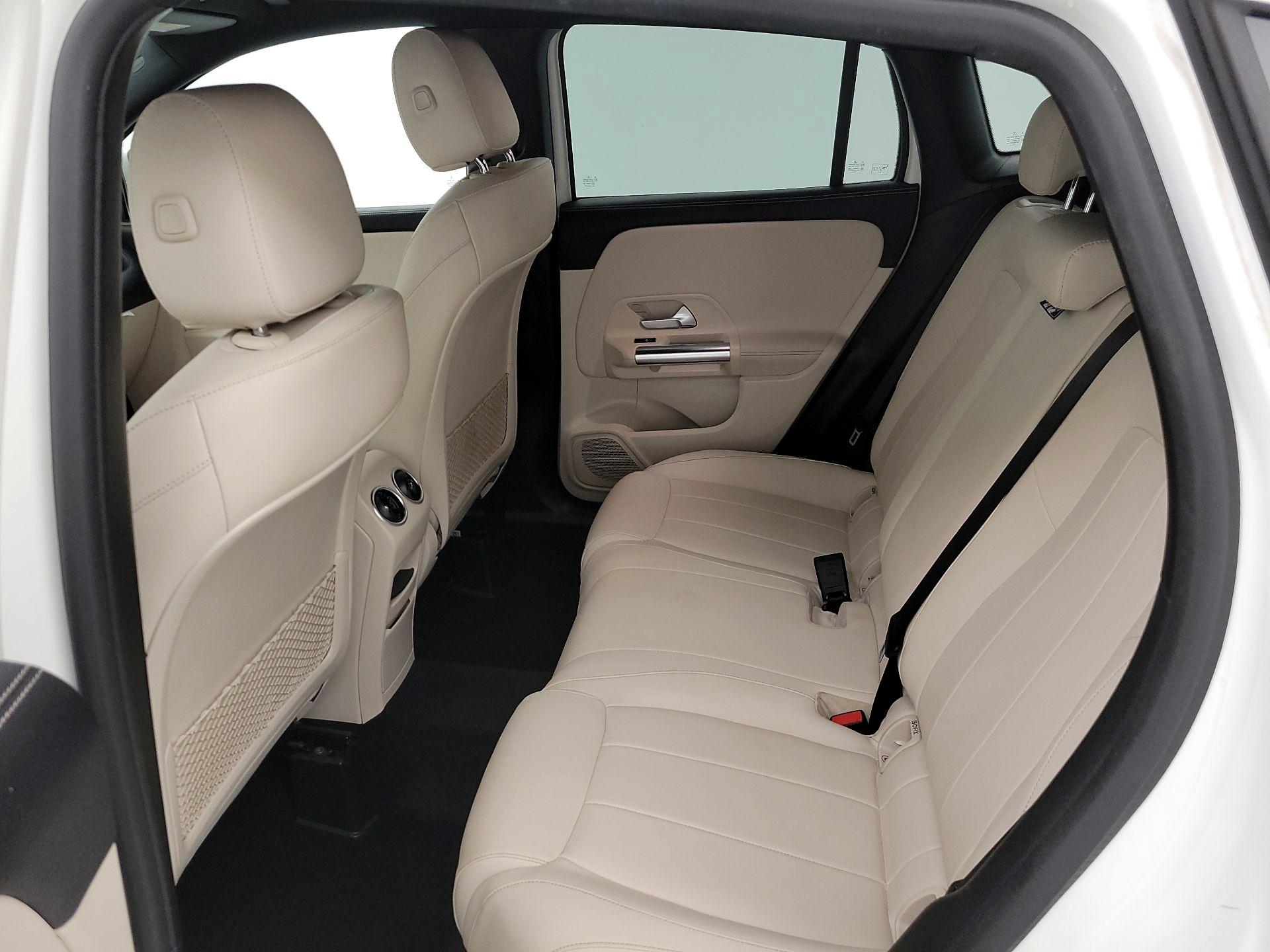 Thumbnail: 2022 Mercedes-Benz GLA - 20