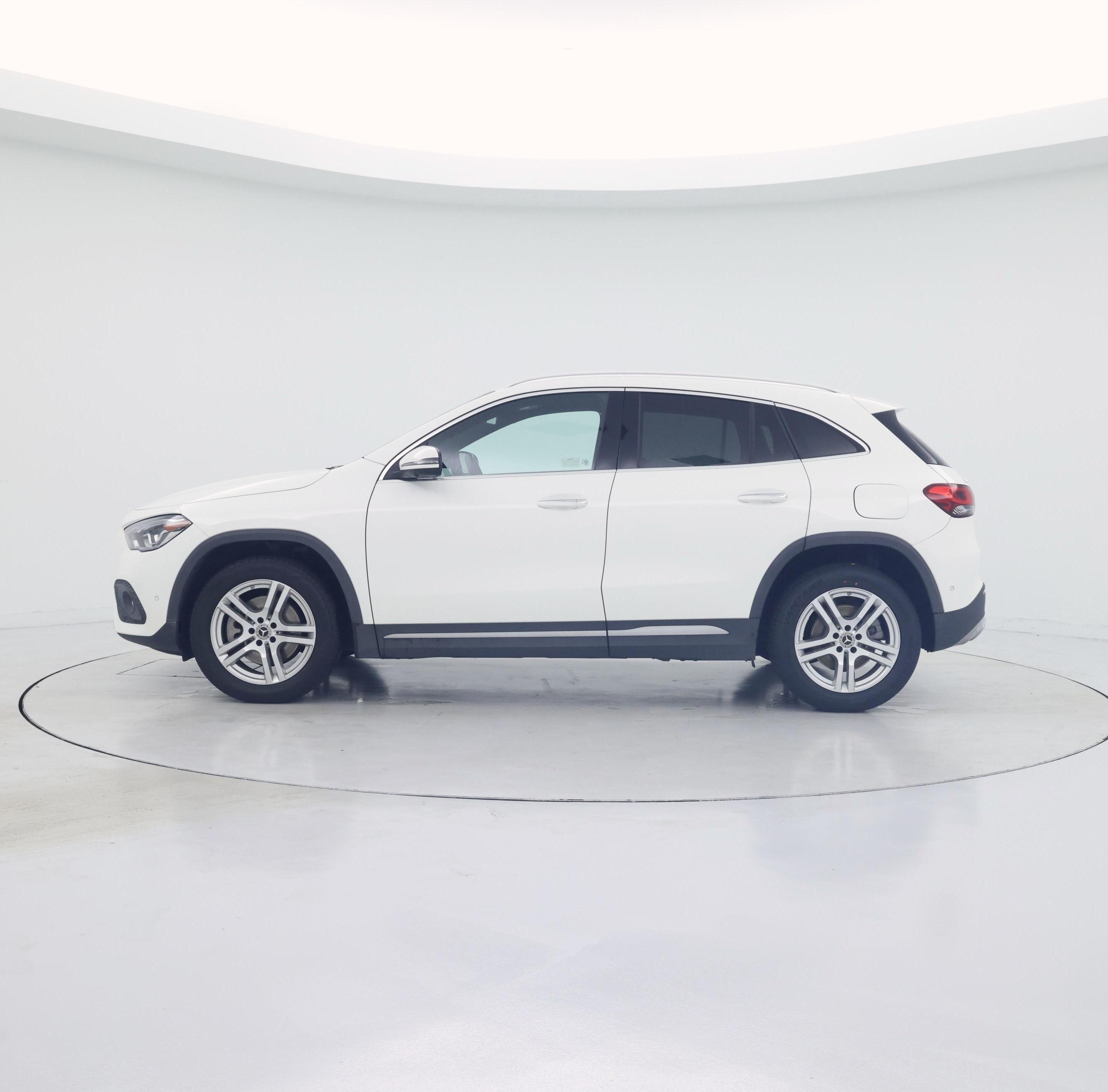 Thumbnail: 2022 Mercedes-Benz GLA - 3