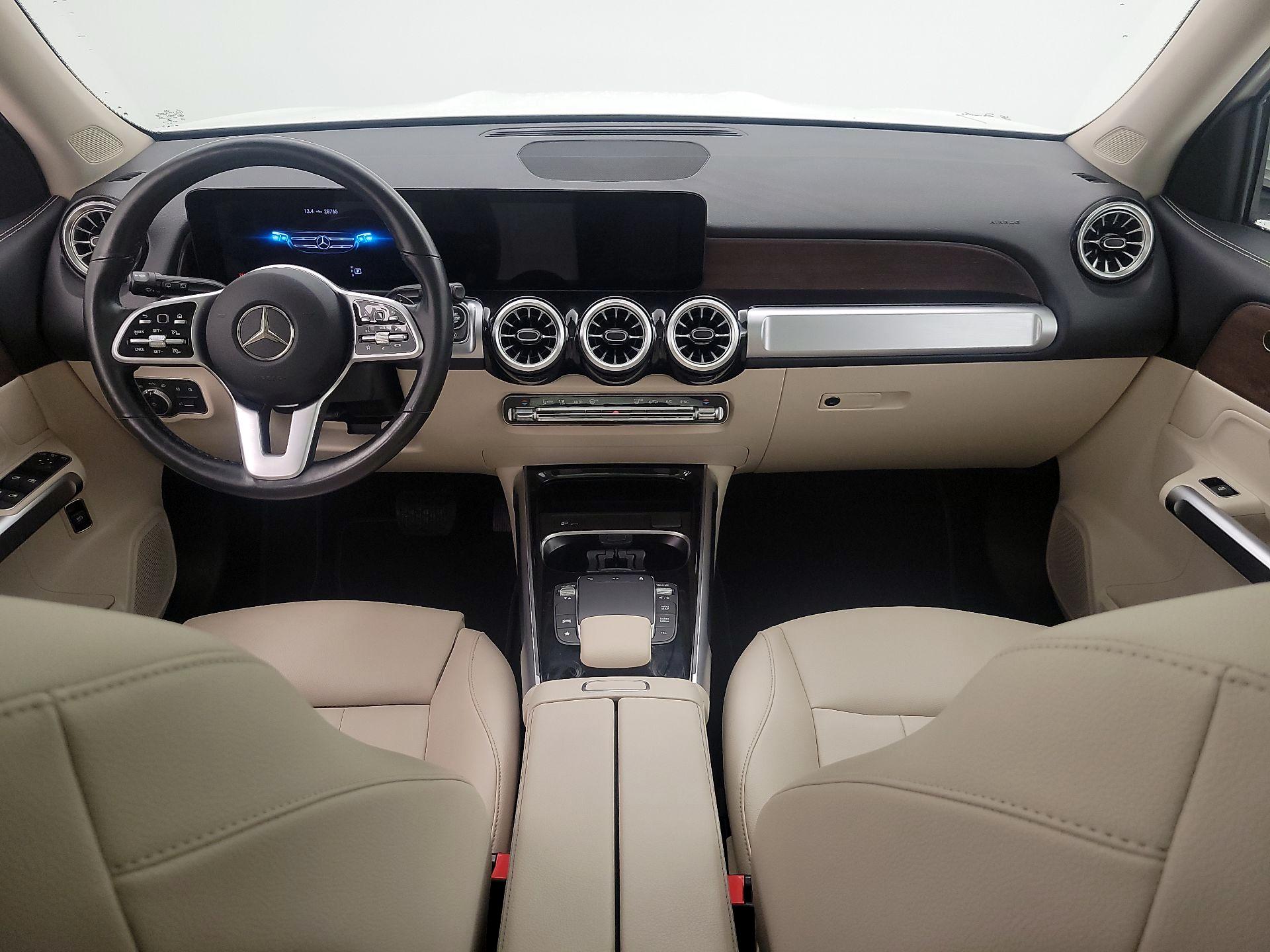 Thumbnail: 2022 Mercedes-Benz GLB - 9
