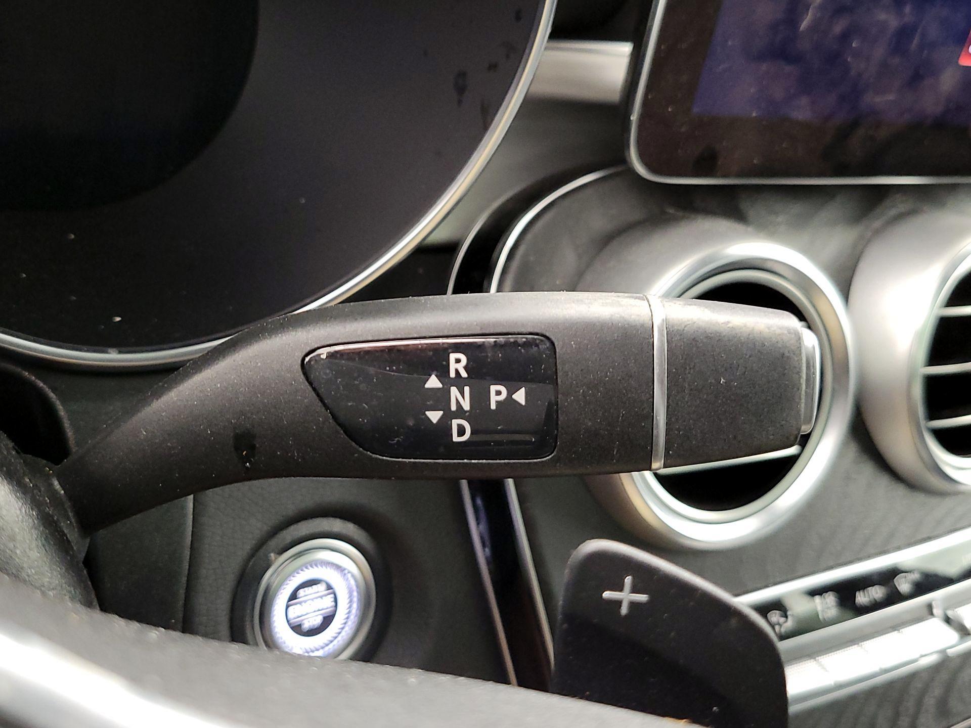 Thumbnail: 2022 Mercedes-Benz GLC - 18