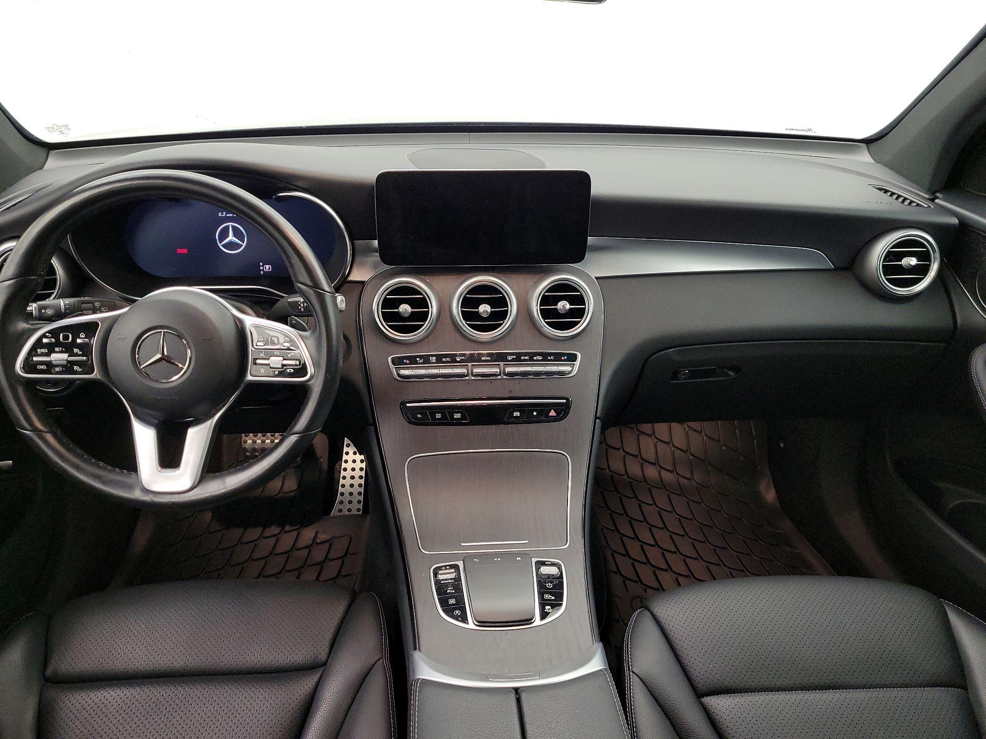 Thumbnail: 2022 Mercedes-Benz GLC - 9