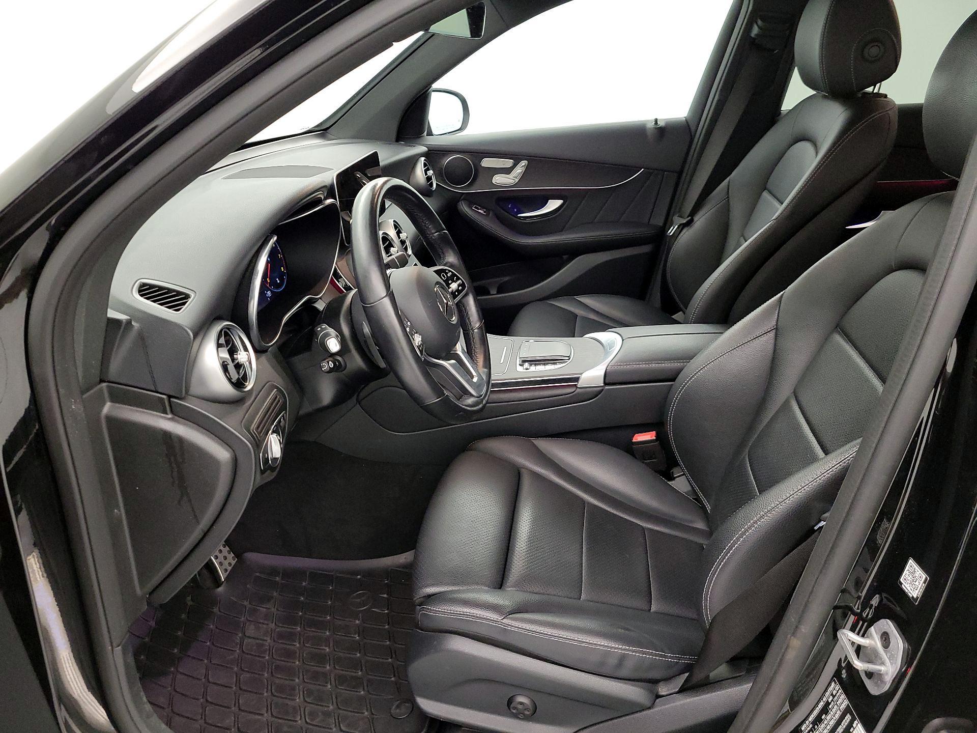 Thumbnail: 2022 Mercedes-Benz GLC - 11