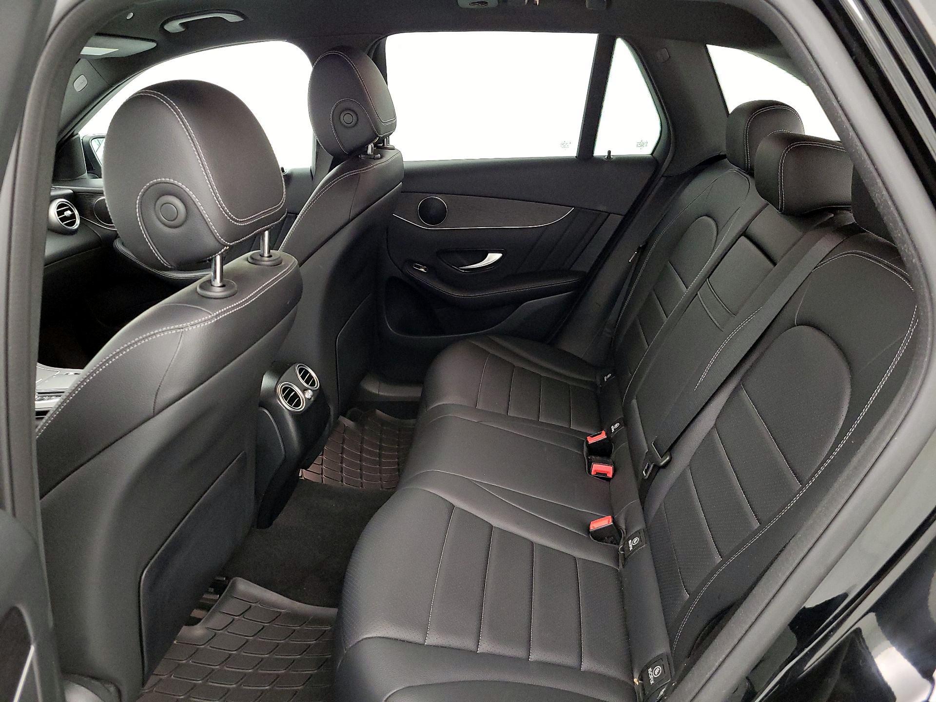 Thumbnail: 2022 Mercedes-Benz GLC - 19