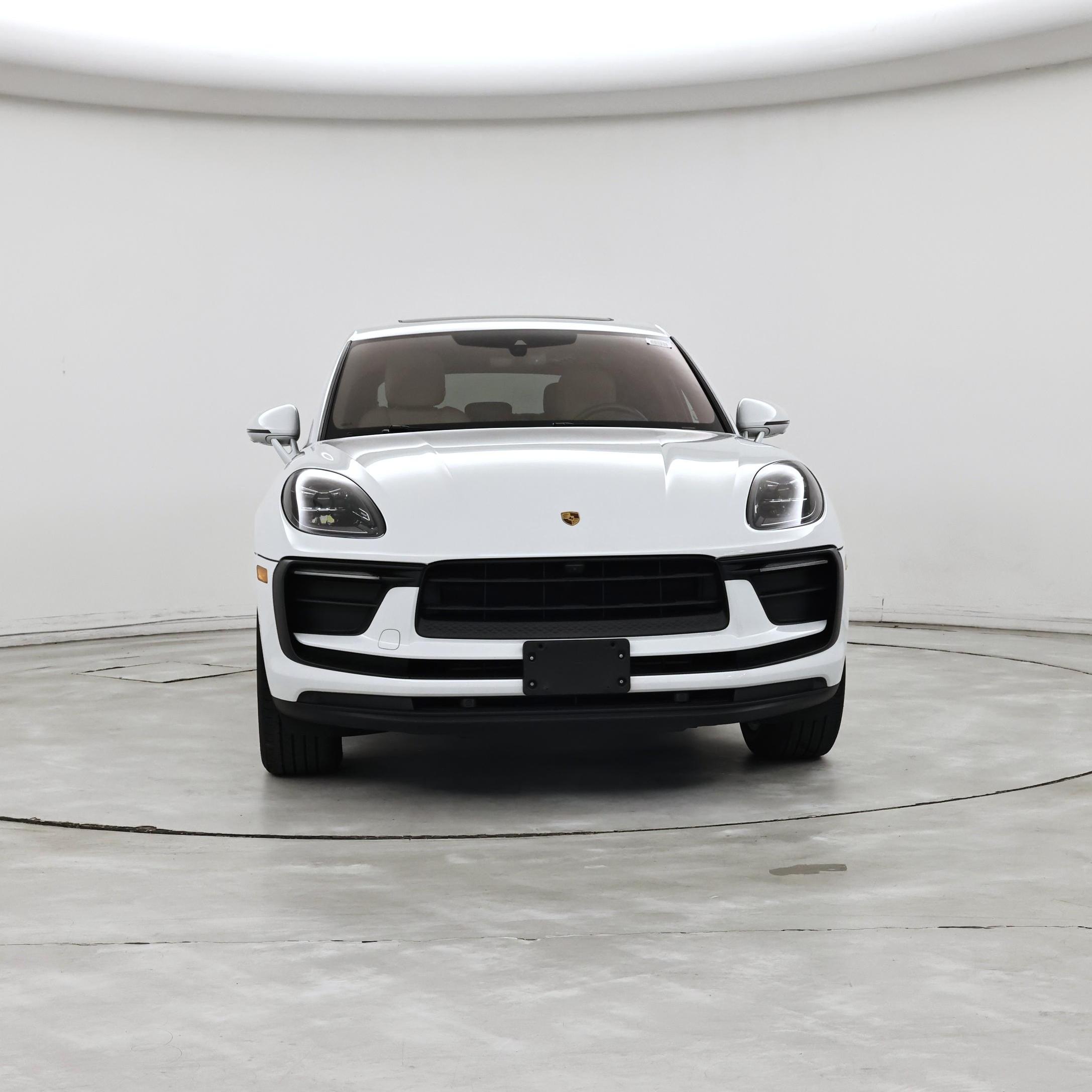 Thumbnail: 2022 Porsche Macan - 5