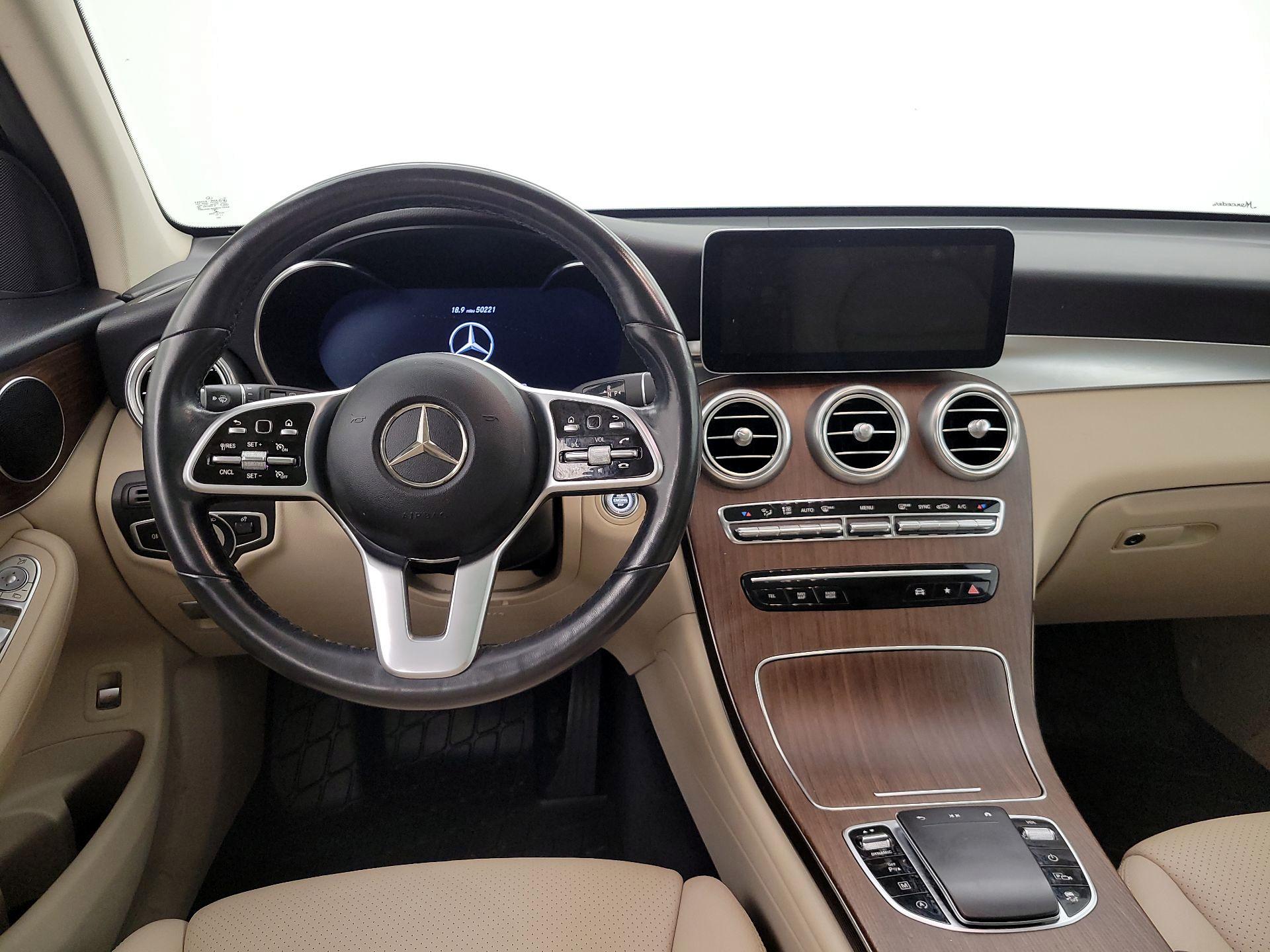 Thumbnail: 2022 Mercedes-Benz GLC - 10