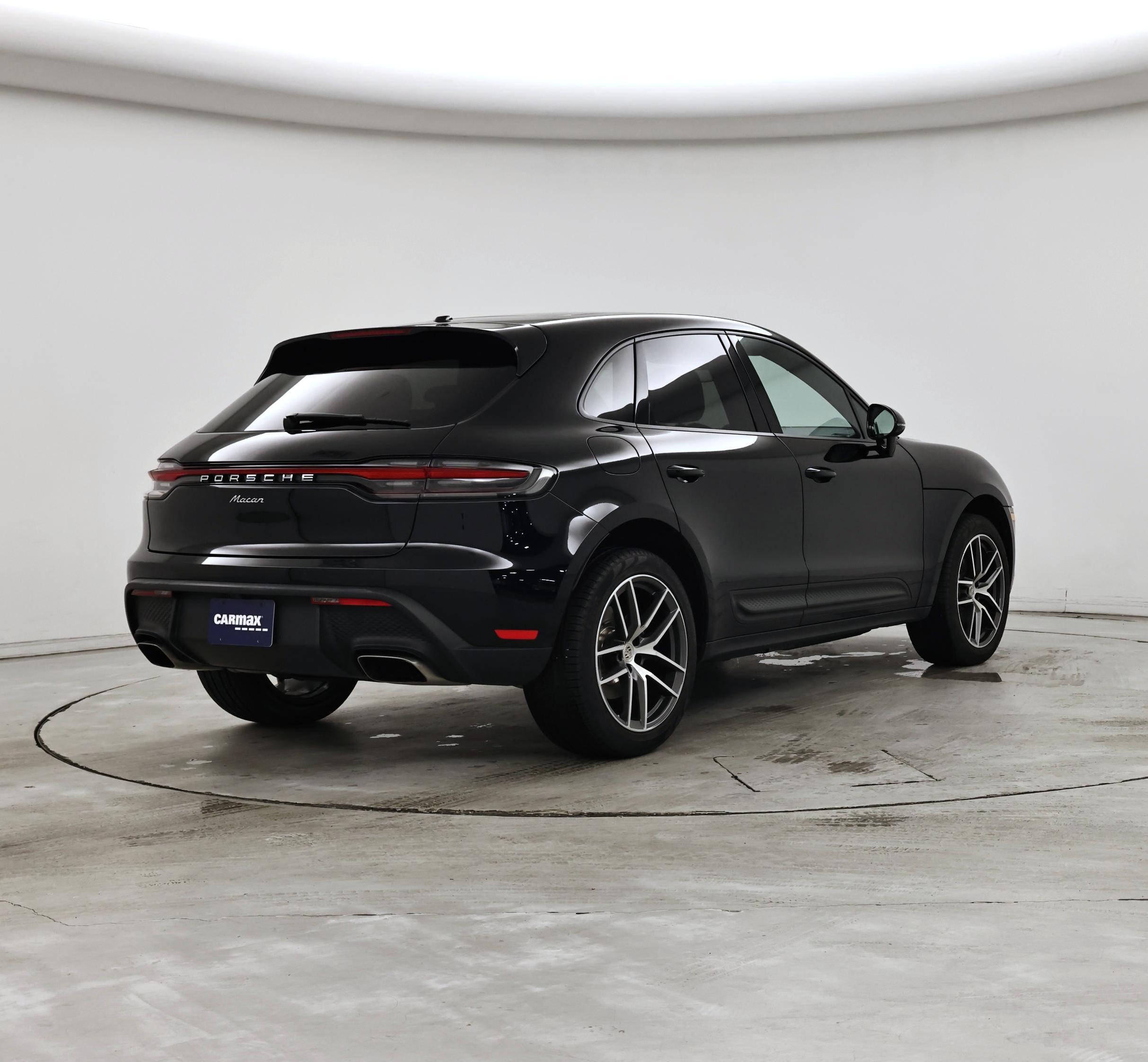 Thumbnail: 2022 Porsche Macan - 8