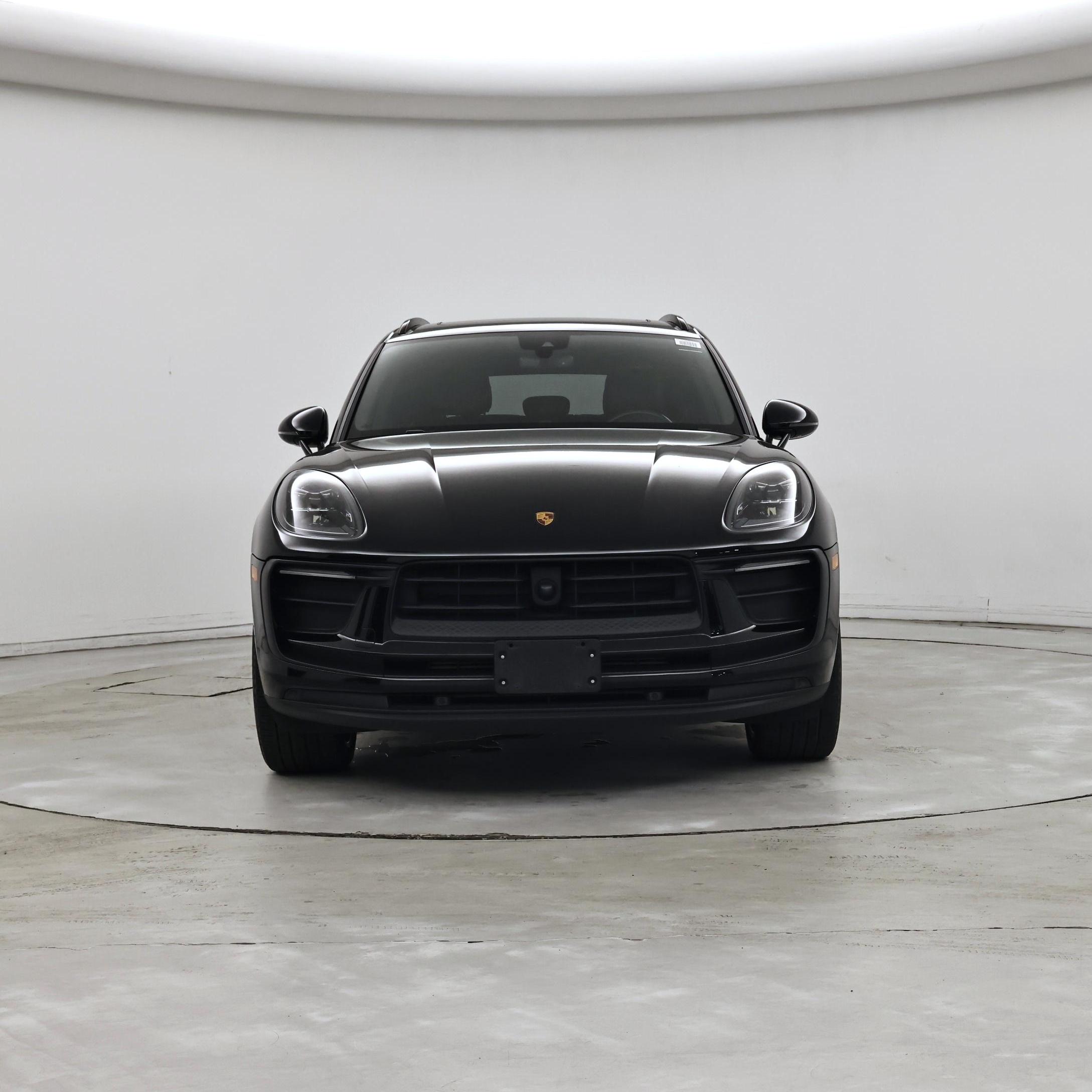 Thumbnail: 2023 Porsche Macan - 5