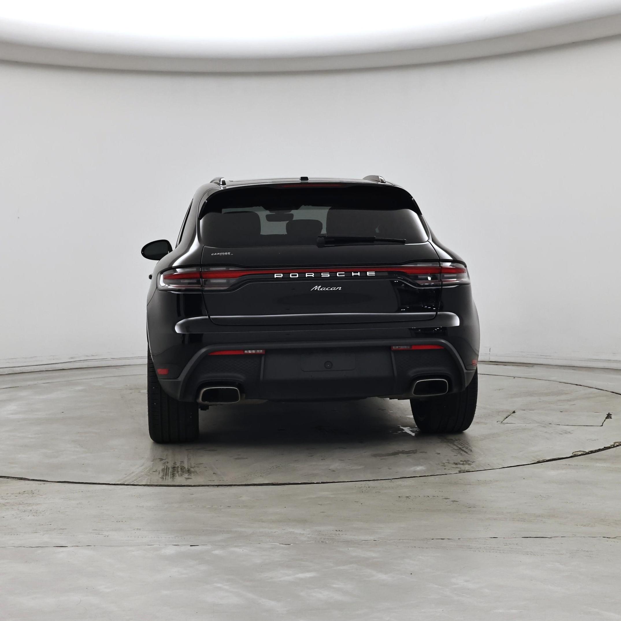 Thumbnail: 2023 Porsche Macan - 6