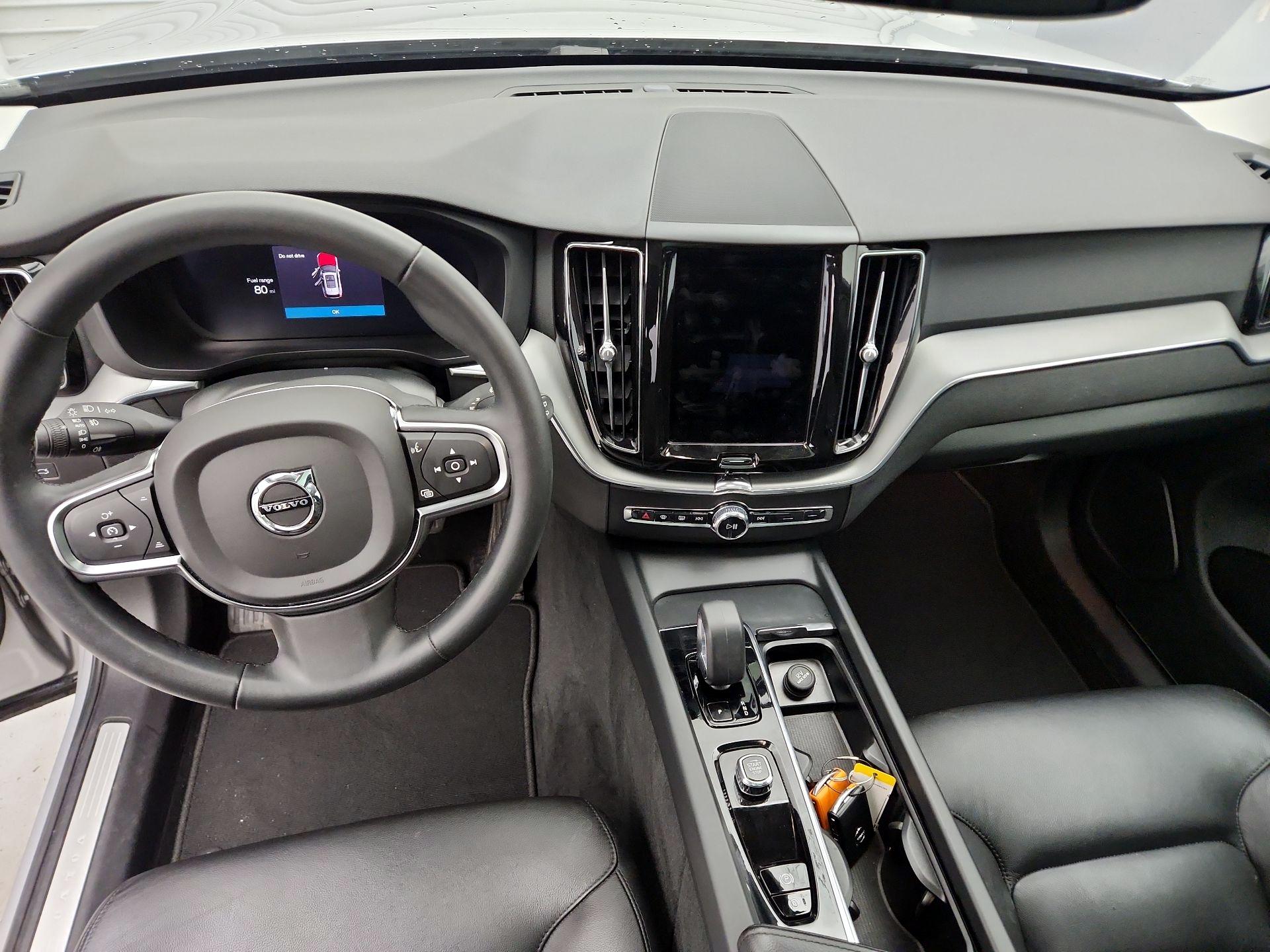 Thumbnail: 2023 Volvo XC60 - 9