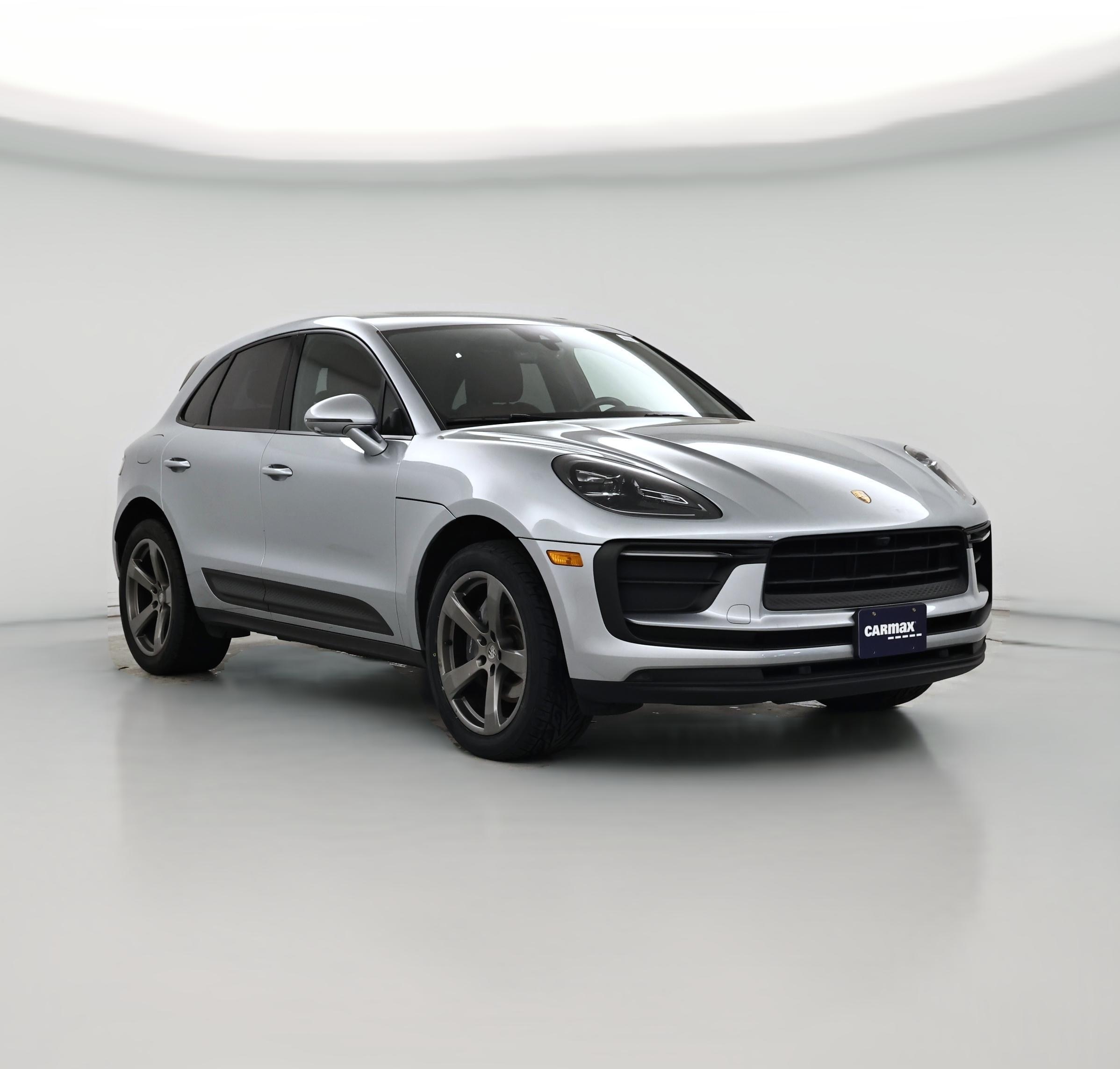Thumbnail: 2022 Porsche Macan - 1