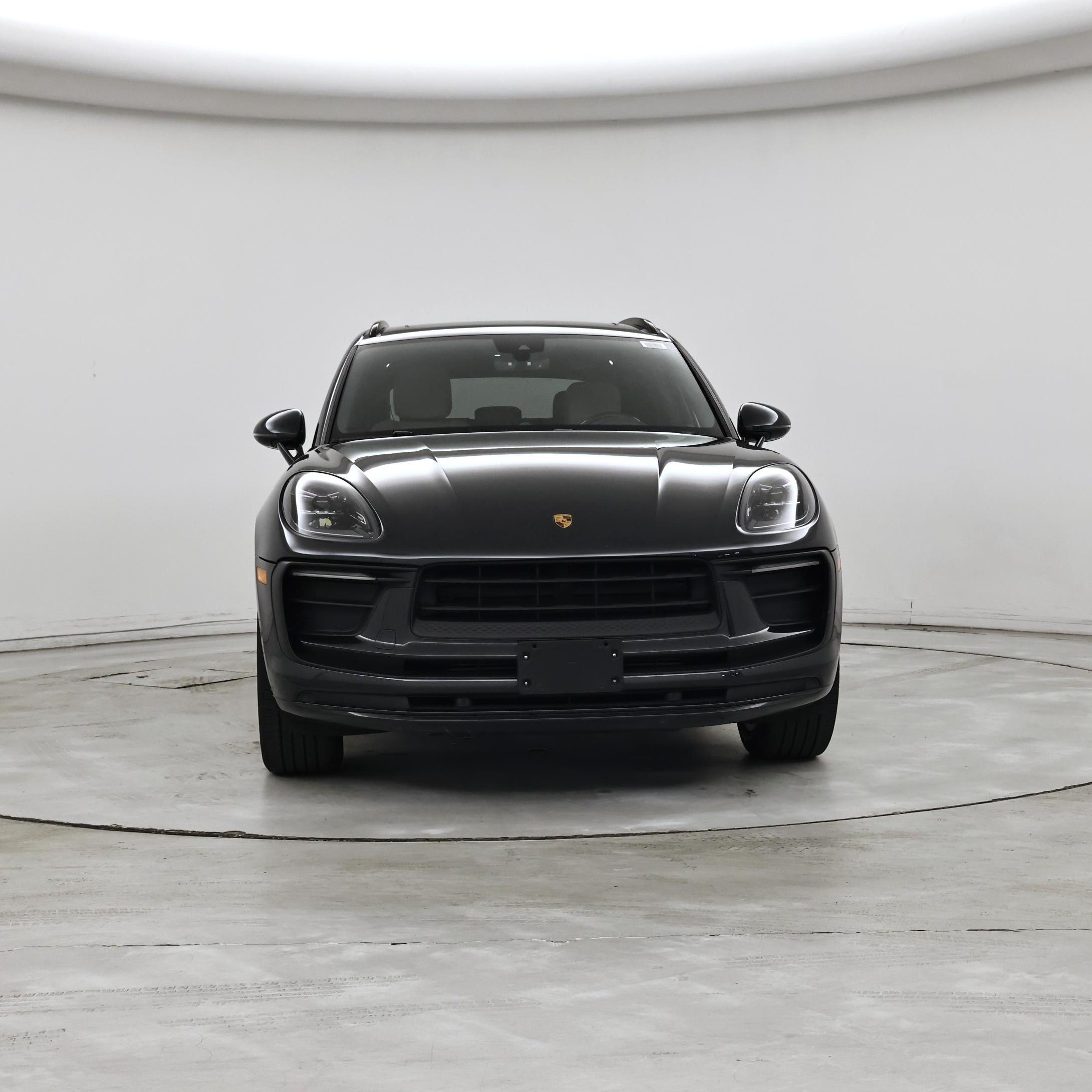 Thumbnail: 2022 Porsche Macan - 5