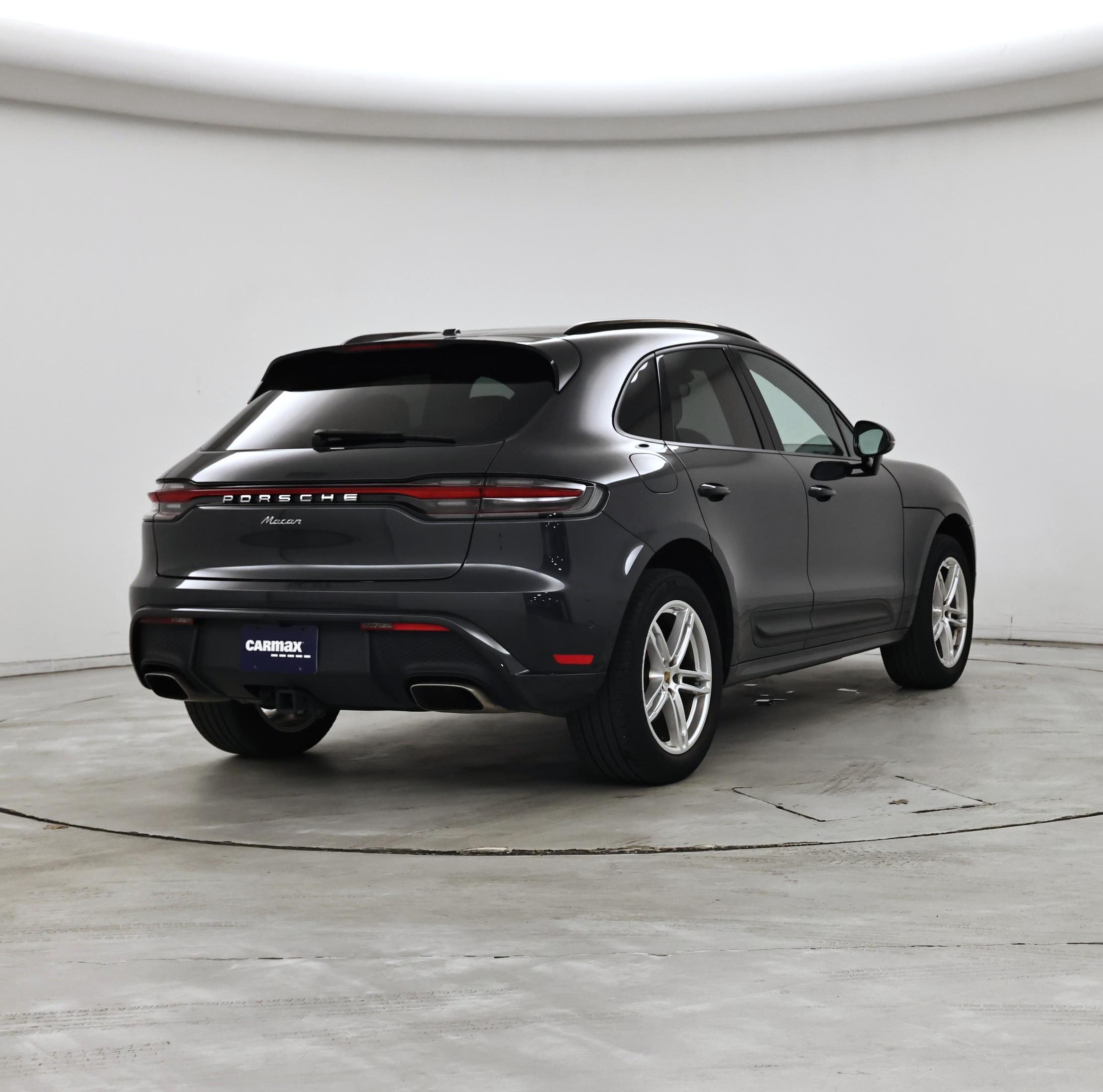 Thumbnail: 2022 Porsche Macan - 8