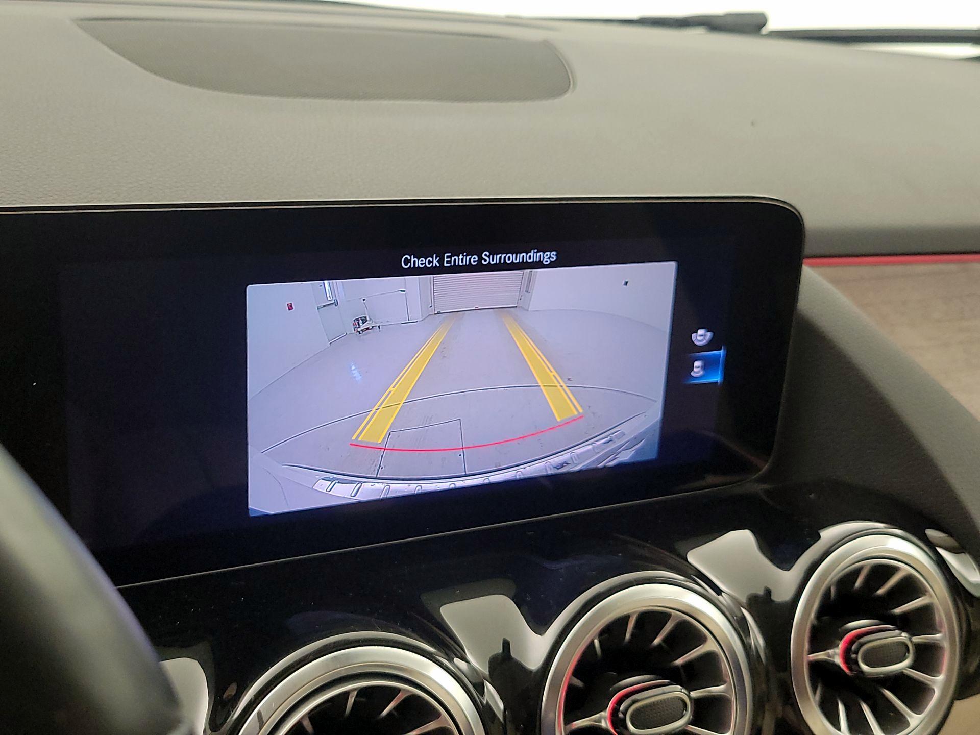 Thumbnail: 2023 Mercedes-Benz GLA - 14