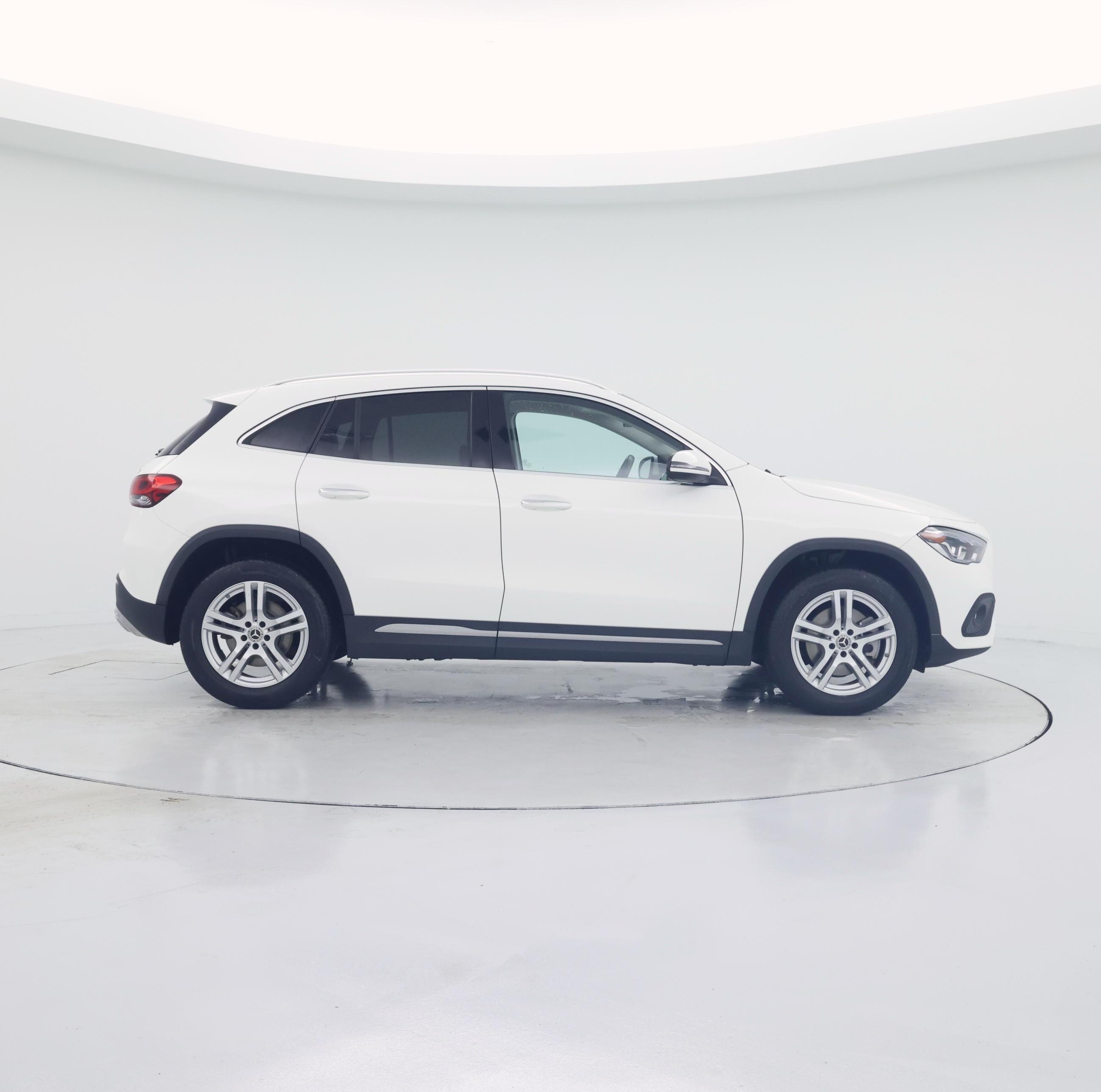 Thumbnail: 2023 Mercedes-Benz GLA - 7