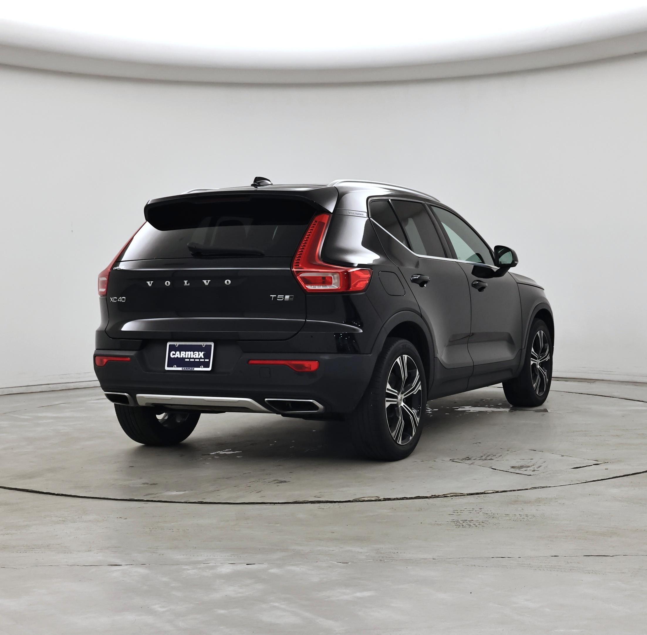 Thumbnail: 2020 Volvo XC40 - 8