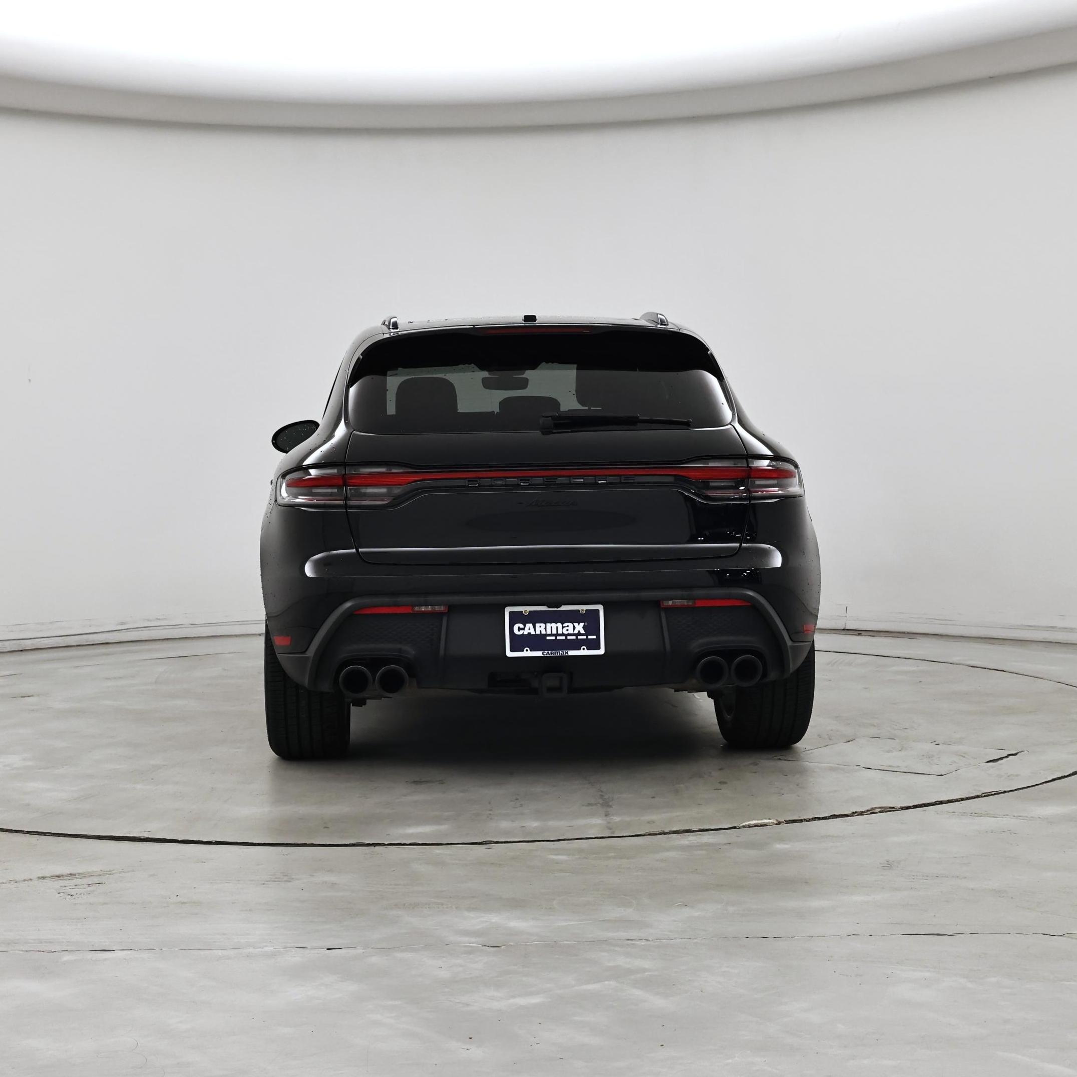 Thumbnail: 2023 Porsche Macan - 6