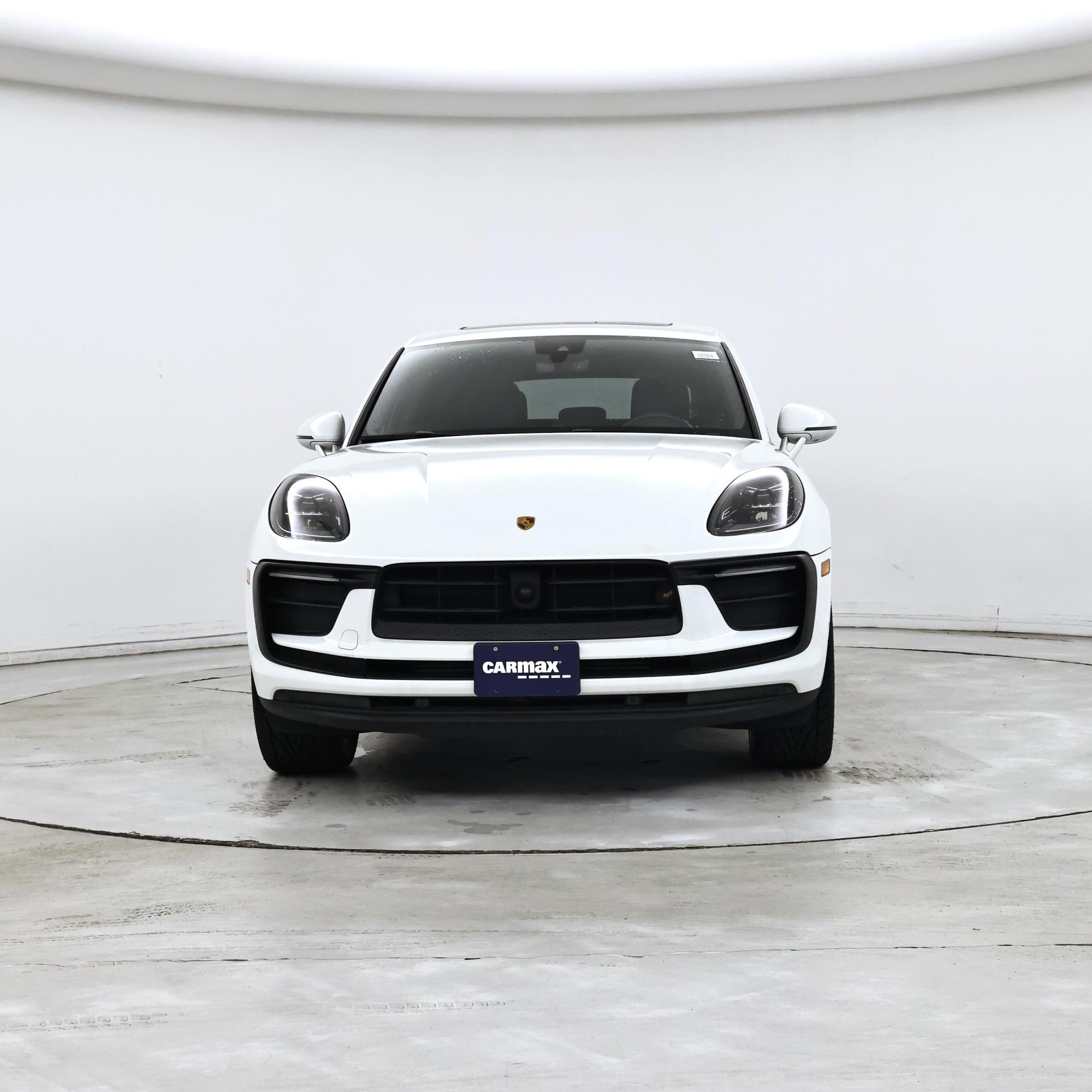 Thumbnail: 2023 Porsche Macan - 5