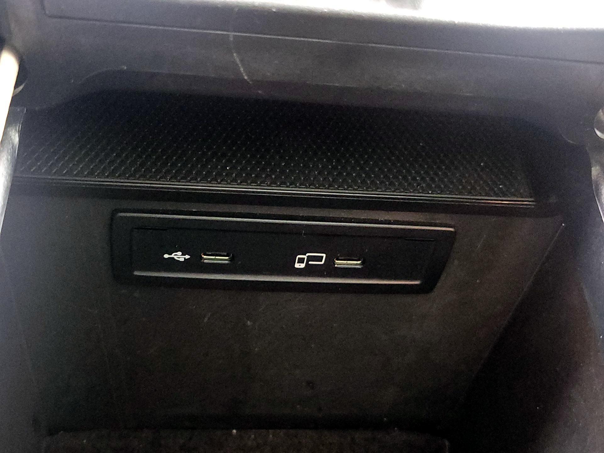 Thumbnail: 2022 Mercedes-Benz GLC - 18