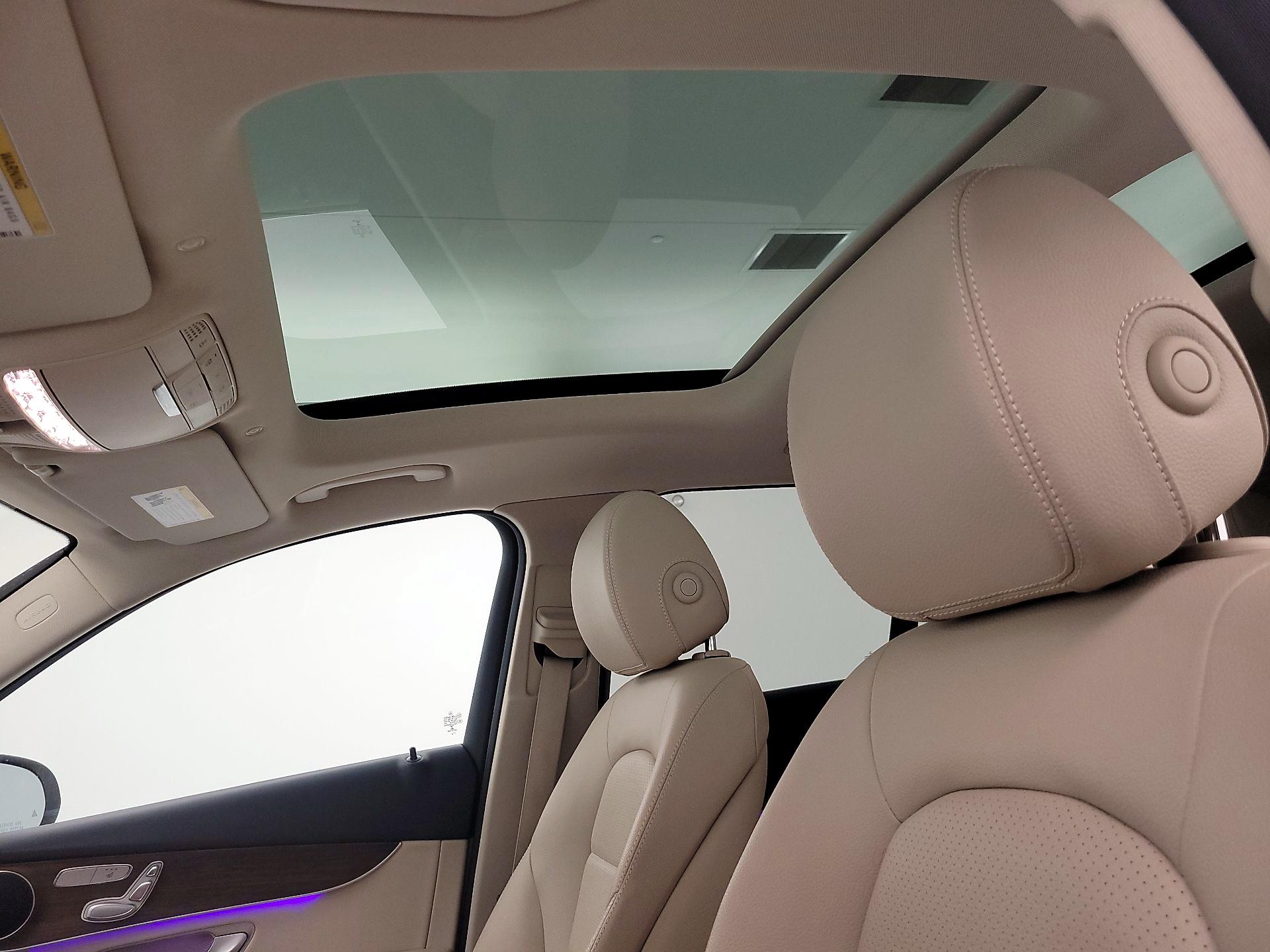 Thumbnail: 2022 Mercedes-Benz GLC - 19