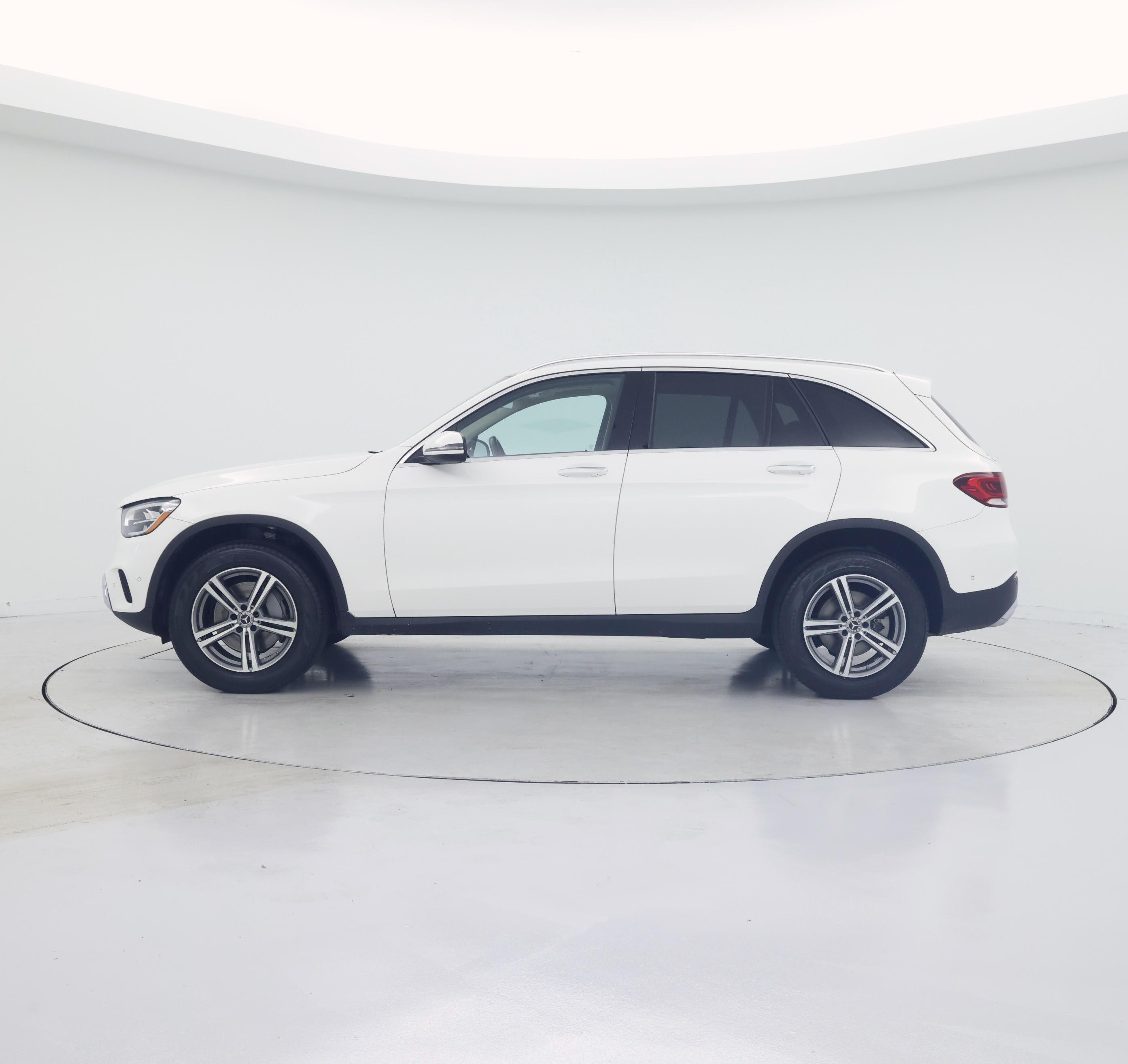 Thumbnail: 2022 Mercedes-Benz GLC - 3