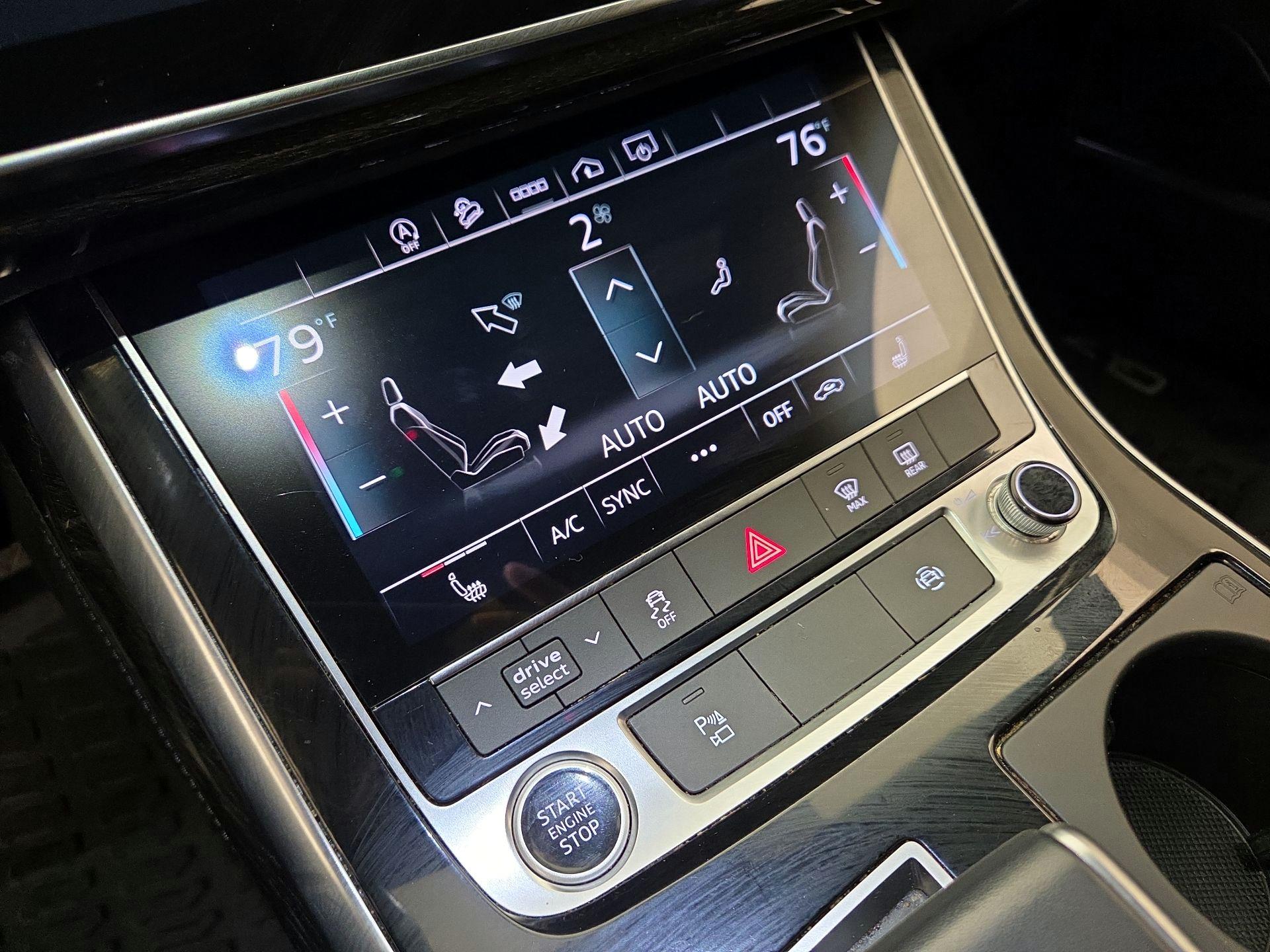 Thumbnail: 2023 Audi Q7 - 17