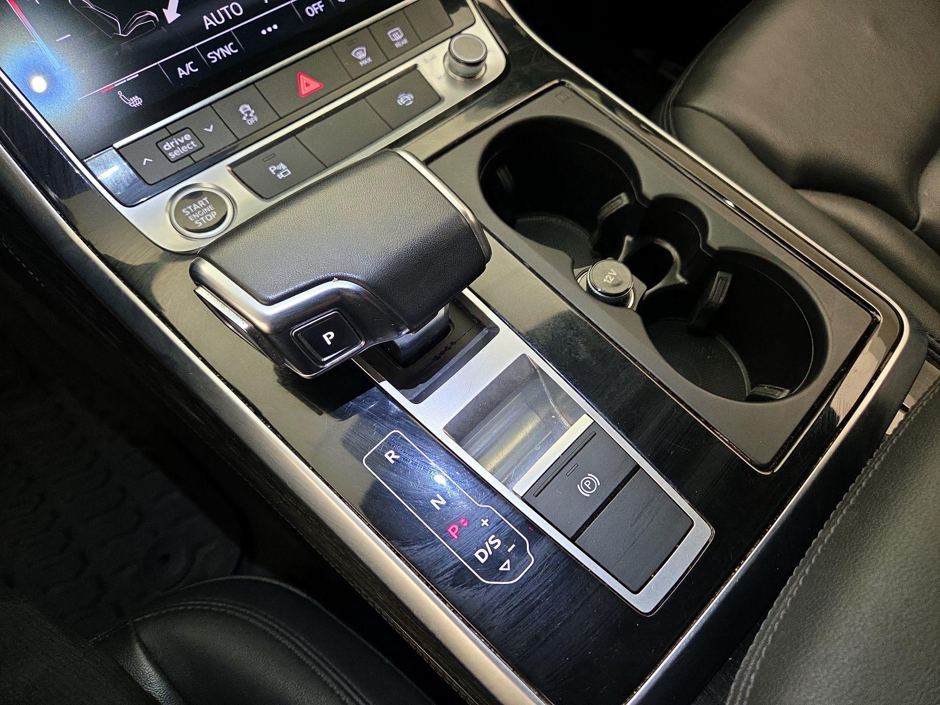 Thumbnail: 2023 Audi Q7 - 18