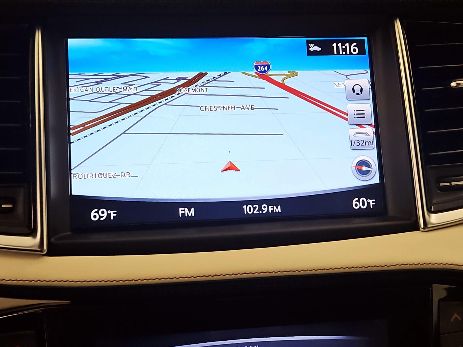 Thumbnail: 2019 INFINITI QX50 - 14