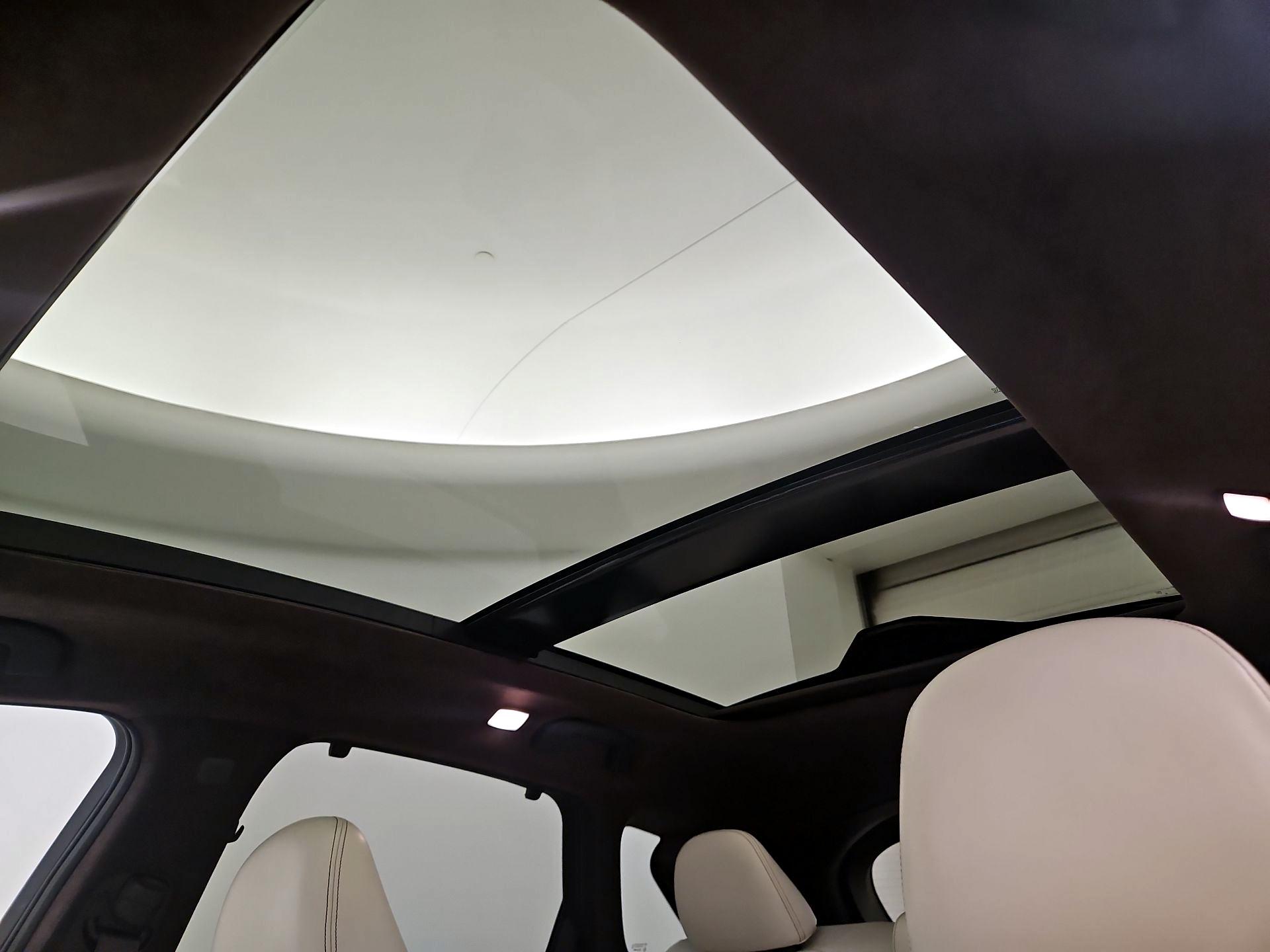 Thumbnail: 2019 INFINITI QX50 - 20