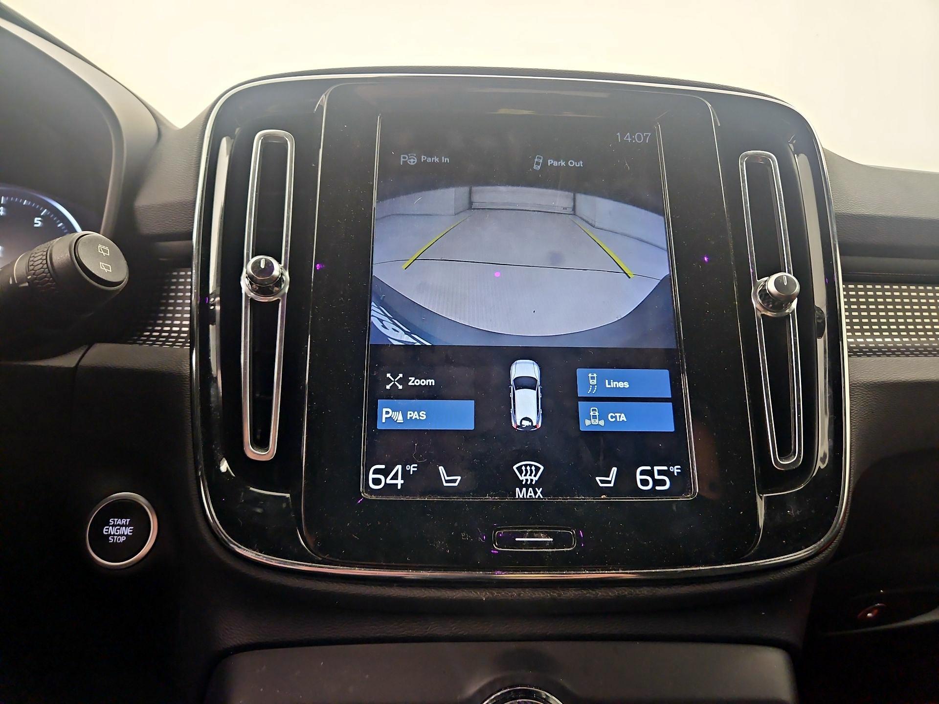 Thumbnail: 2019 Volvo XC40 - 15