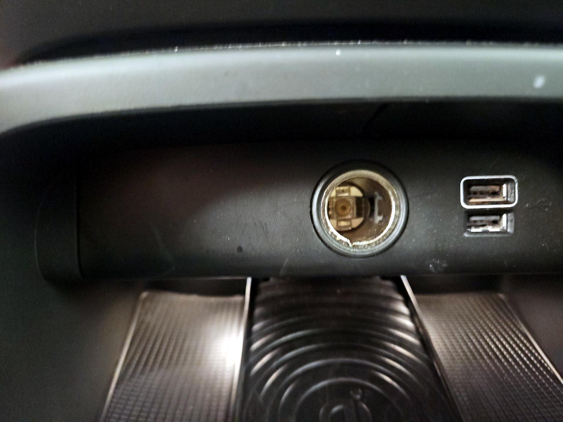 Thumbnail: 2019 Volvo XC40 - 19