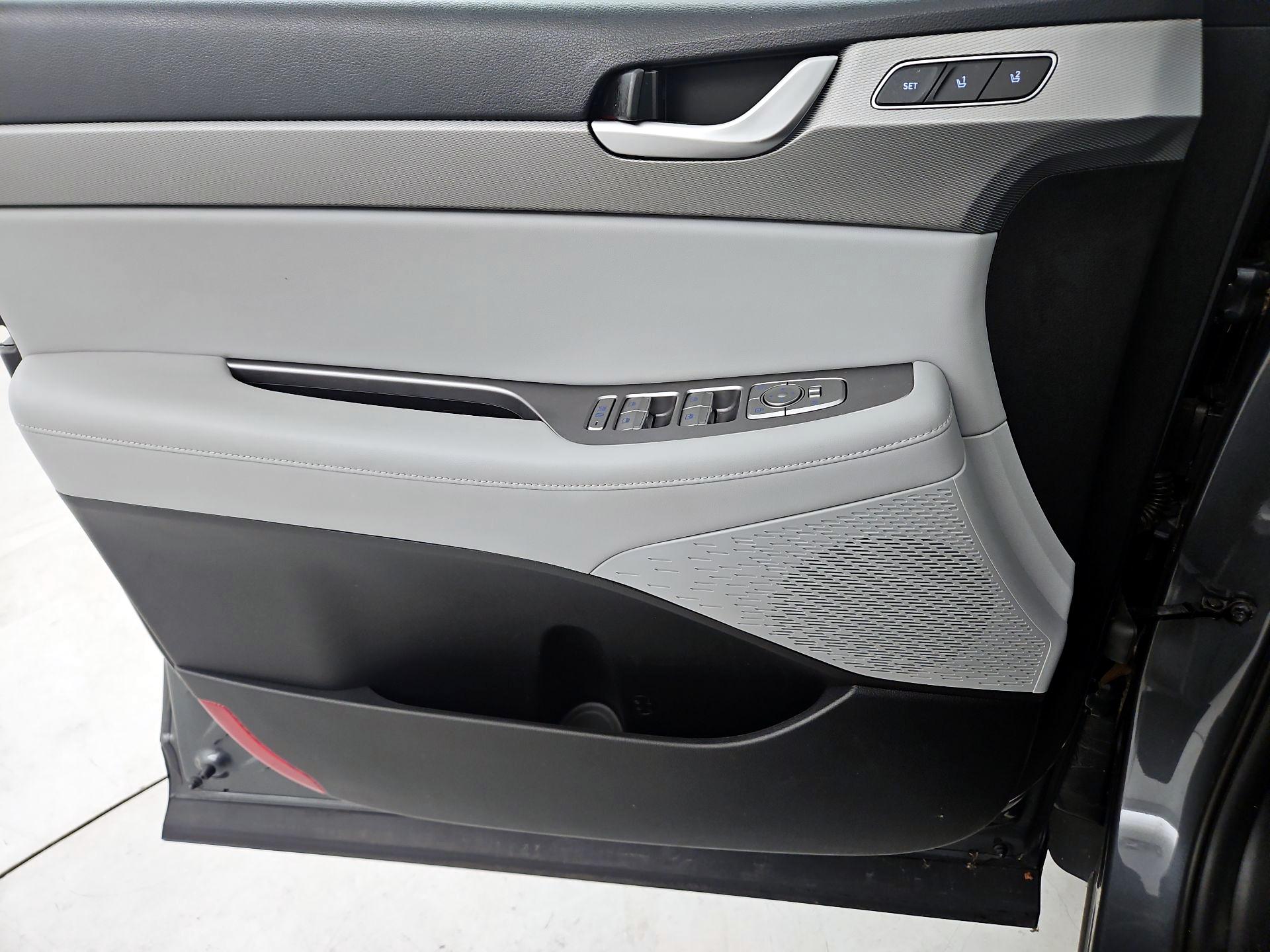 Thumbnail: 2022 Hyundai Palisade - 12