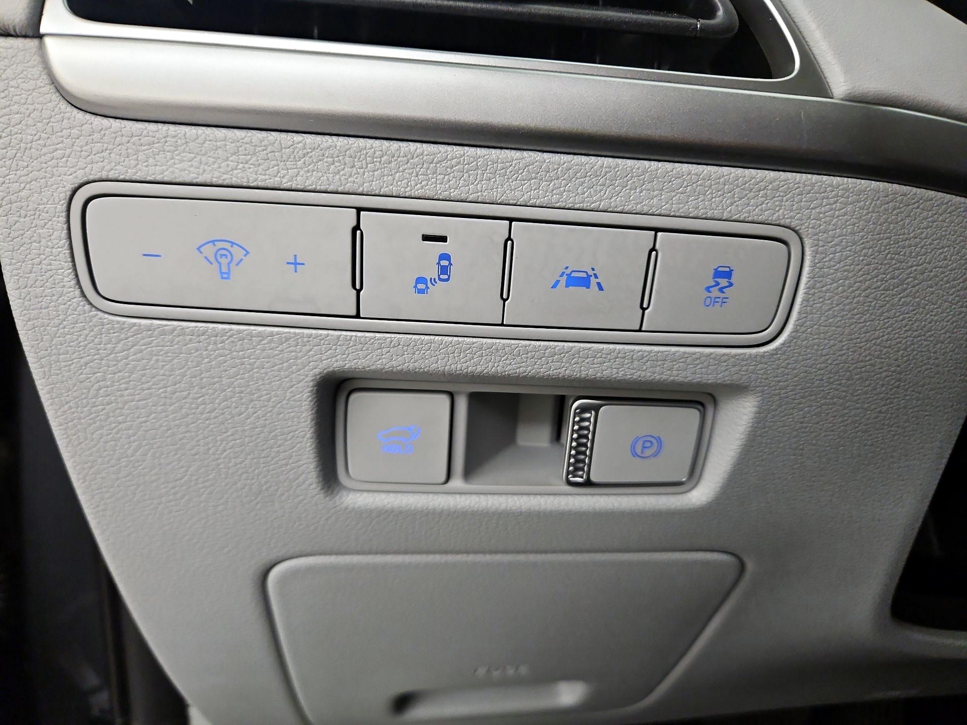 Thumbnail: 2022 Hyundai Palisade - 13