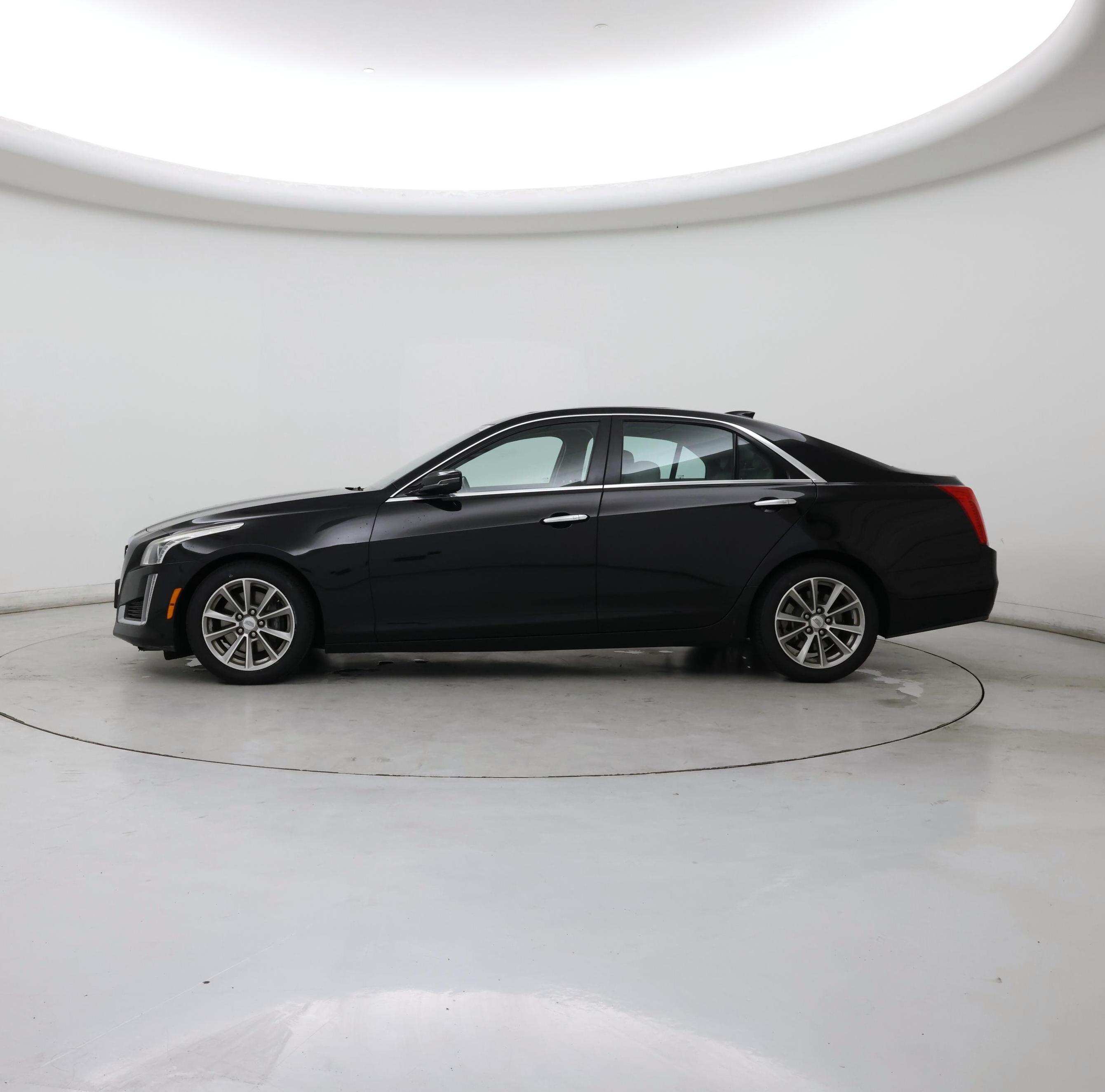 Thumbnail: 2019 Cadillac CTS - 3