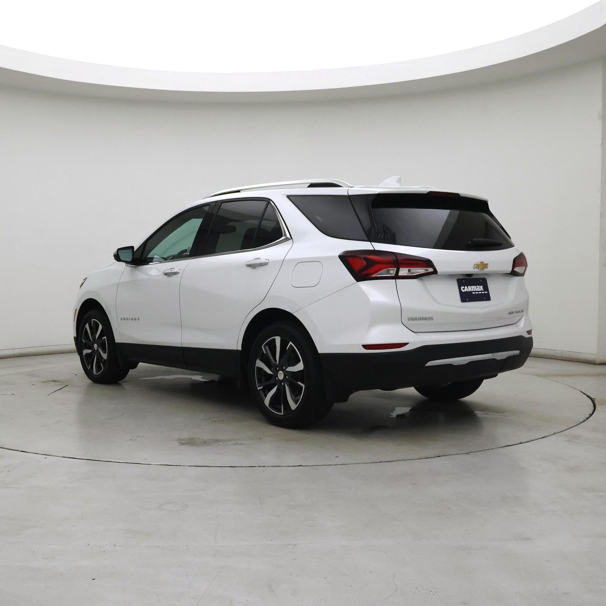 Thumbnail: 2022 Chevrolet Equinox - 2