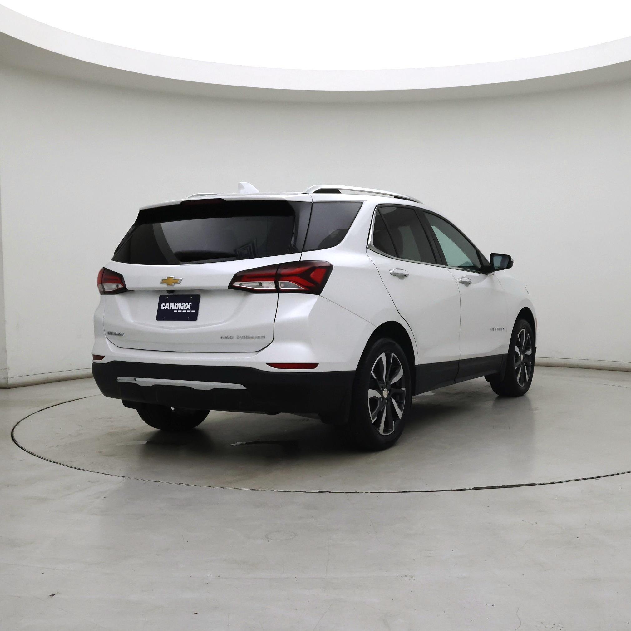 Thumbnail: 2022 Chevrolet Equinox - 8