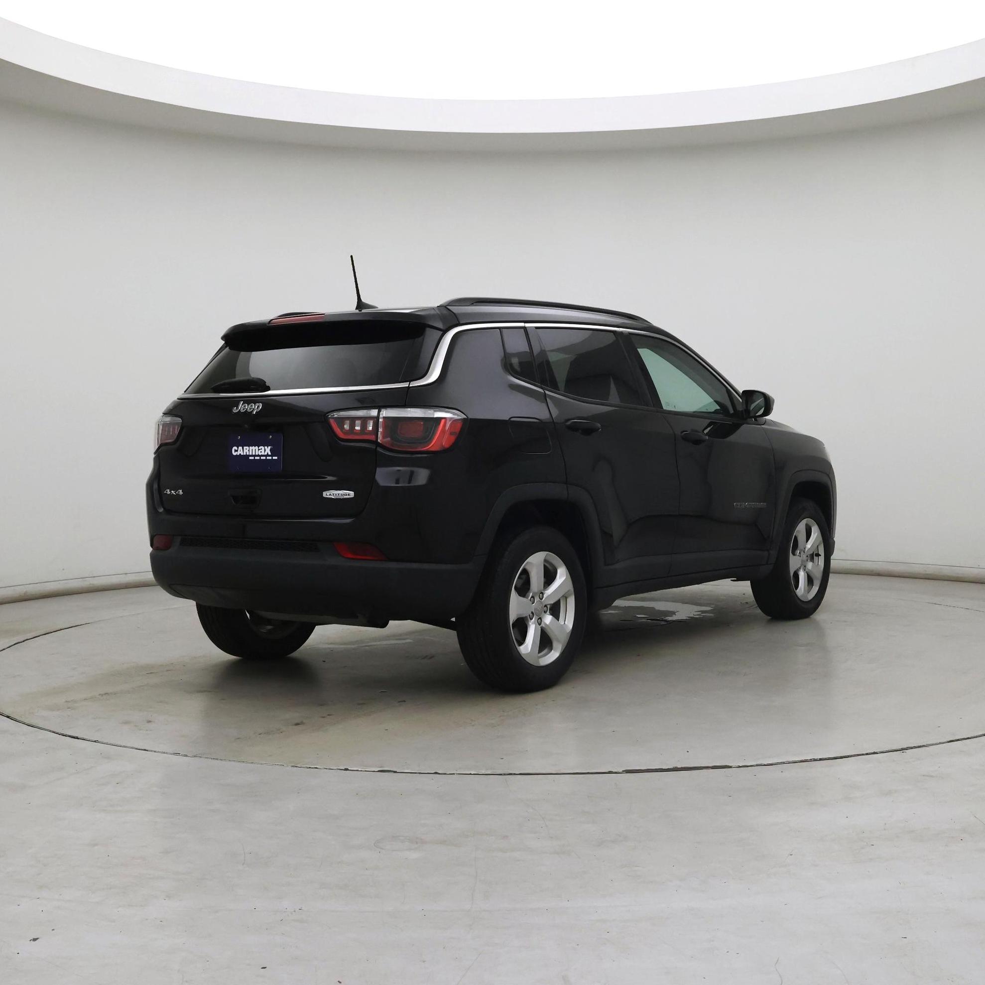 Thumbnail: 2020 Jeep Compass - 8