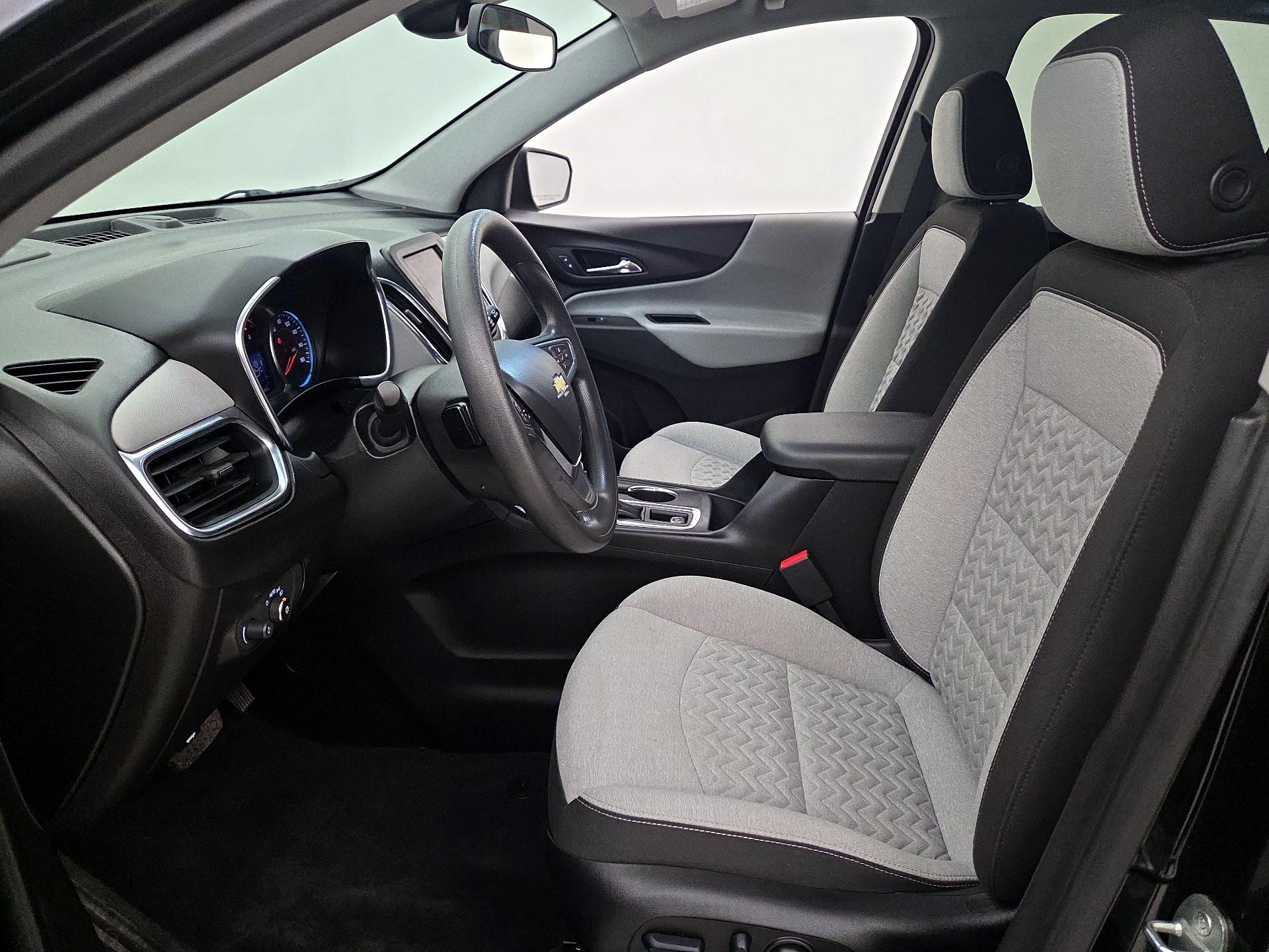 Thumbnail: 2022 Chevrolet Equinox - 11