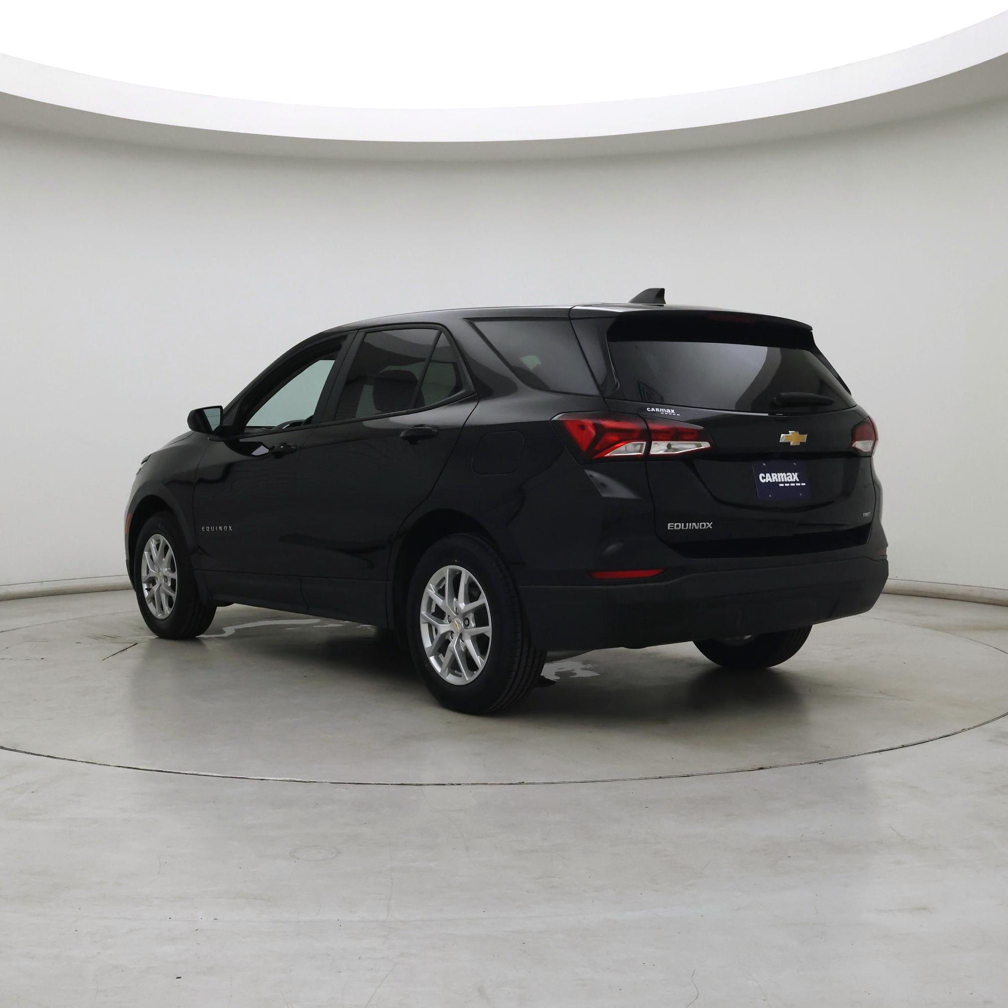 Thumbnail: 2022 Chevrolet Equinox - 2