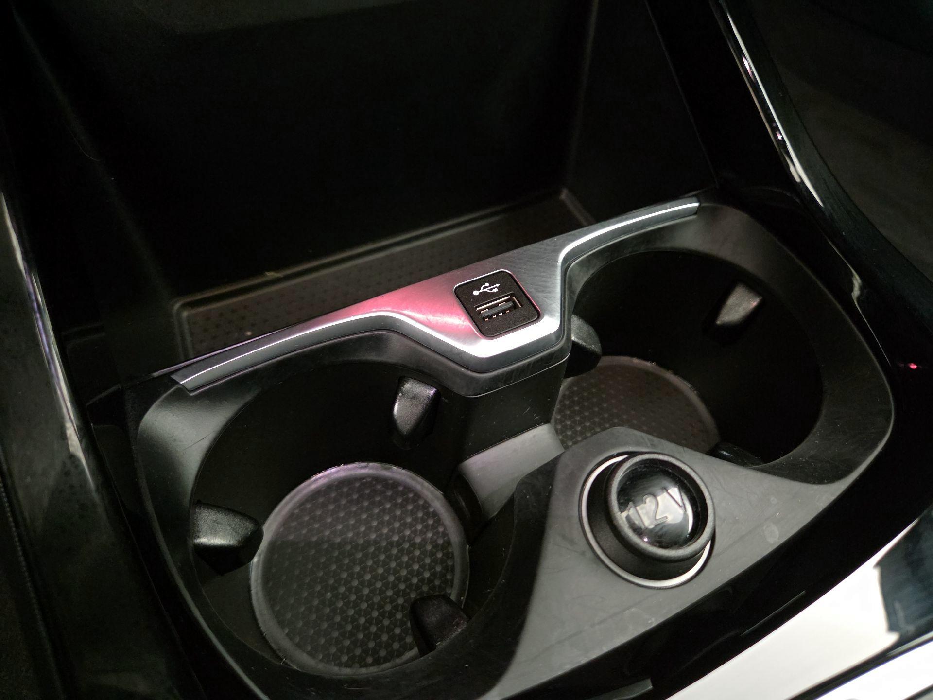 Thumbnail: 2022 BMW 2 Series - 18