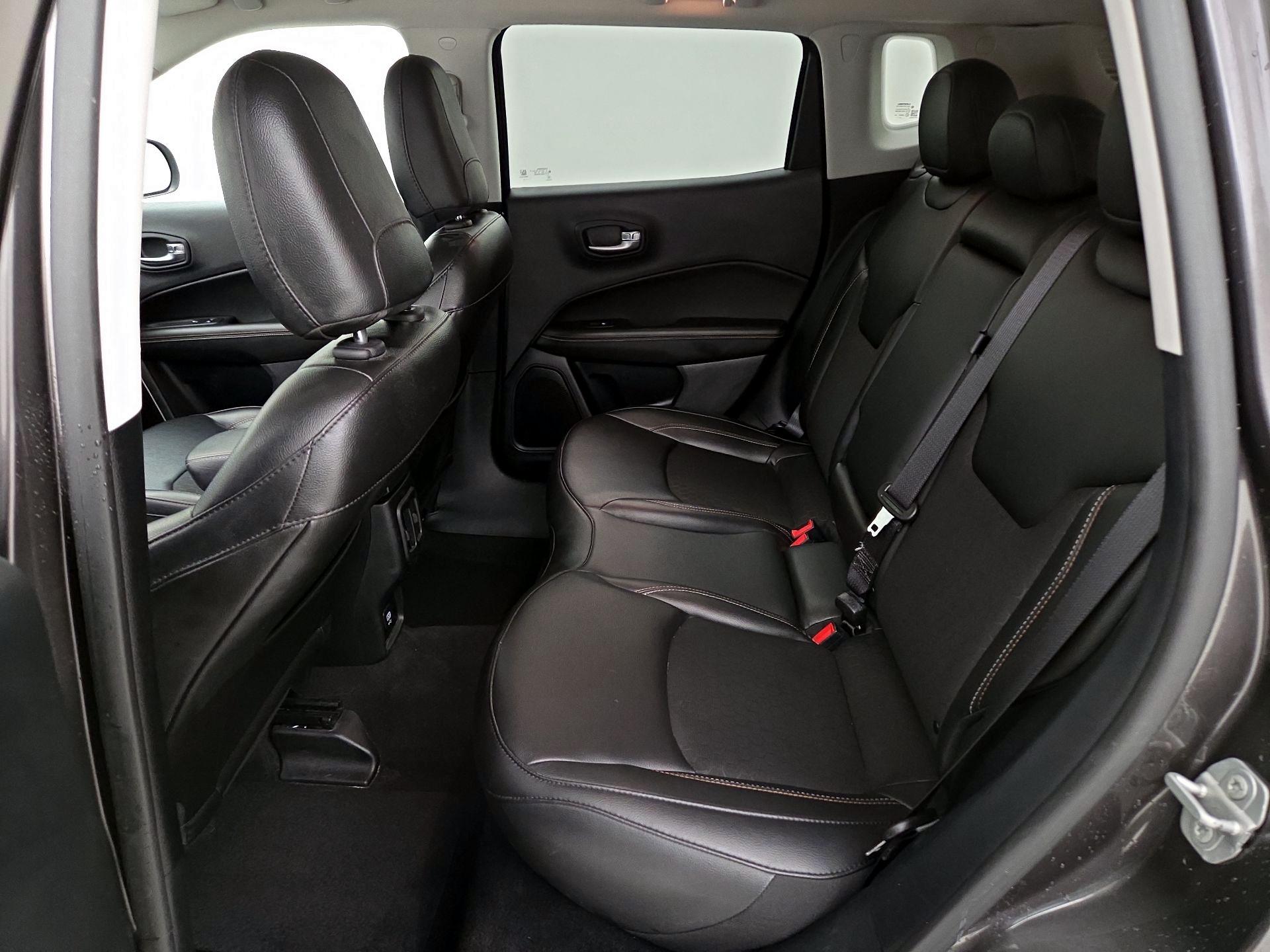 Thumbnail: 2020 Jeep Compass - 19