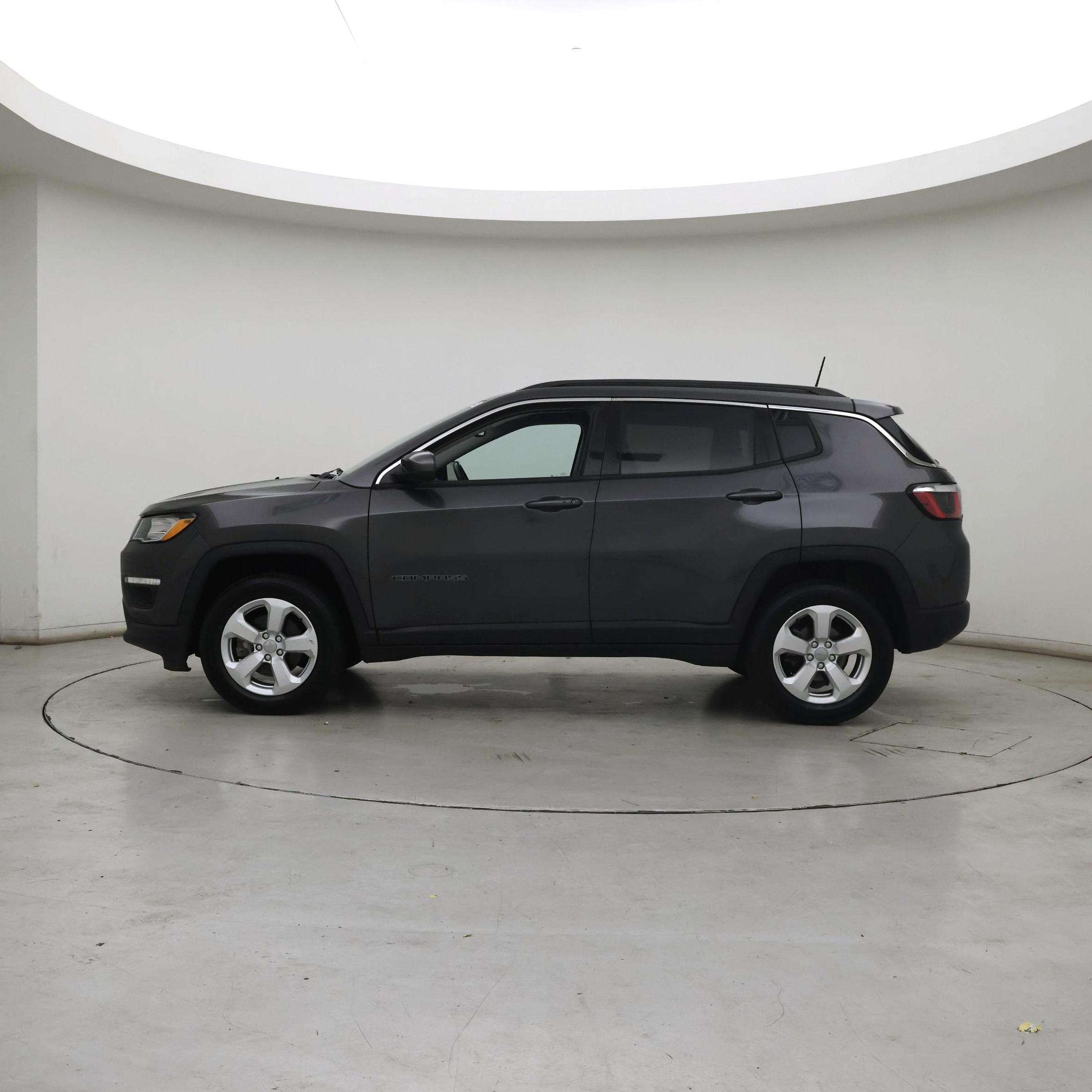 Thumbnail: 2020 Jeep Compass - 3
