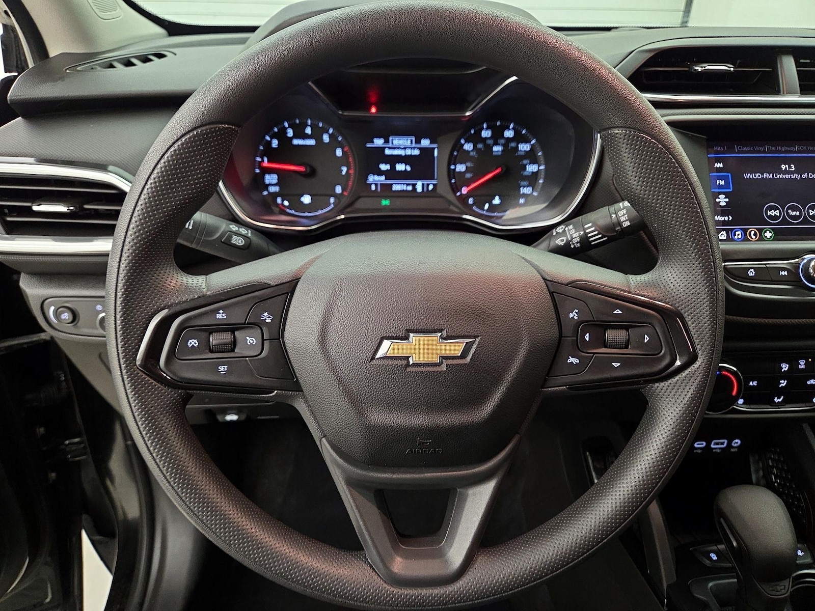 2023 Chevrolet TrailBlazer LT - Photo 11