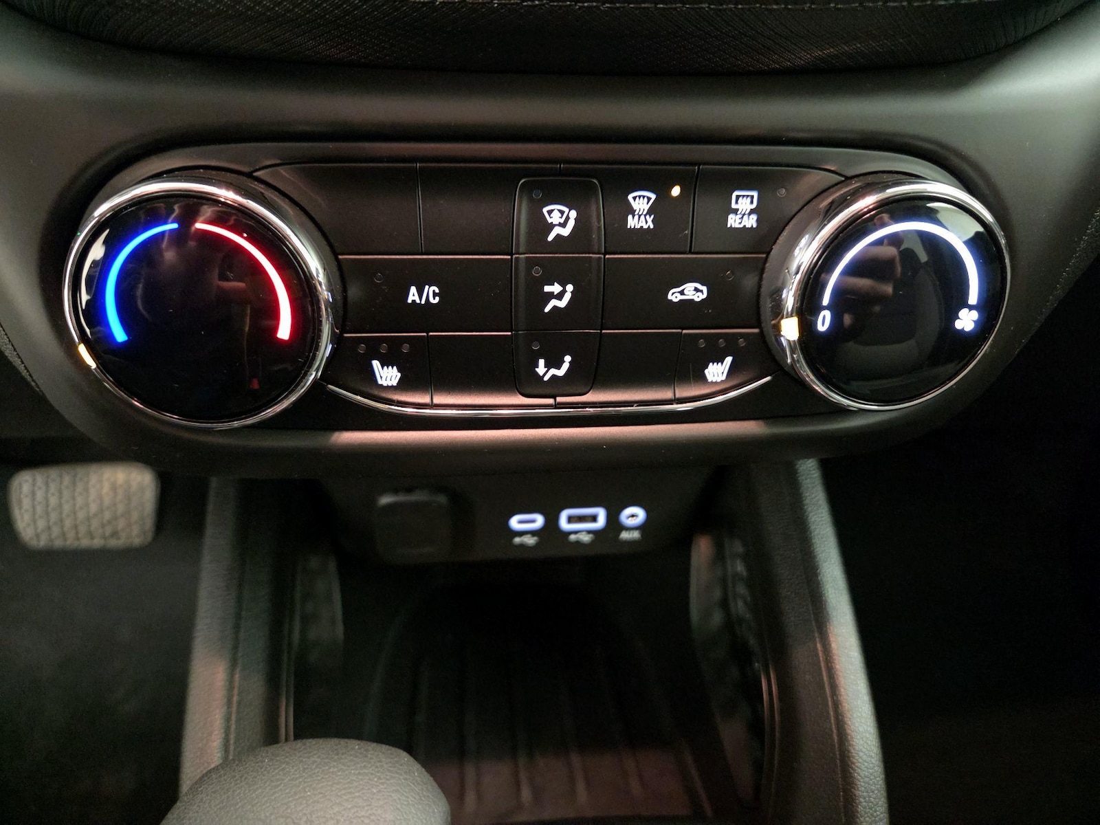 2023 Chevrolet TrailBlazer LT - Photo 15