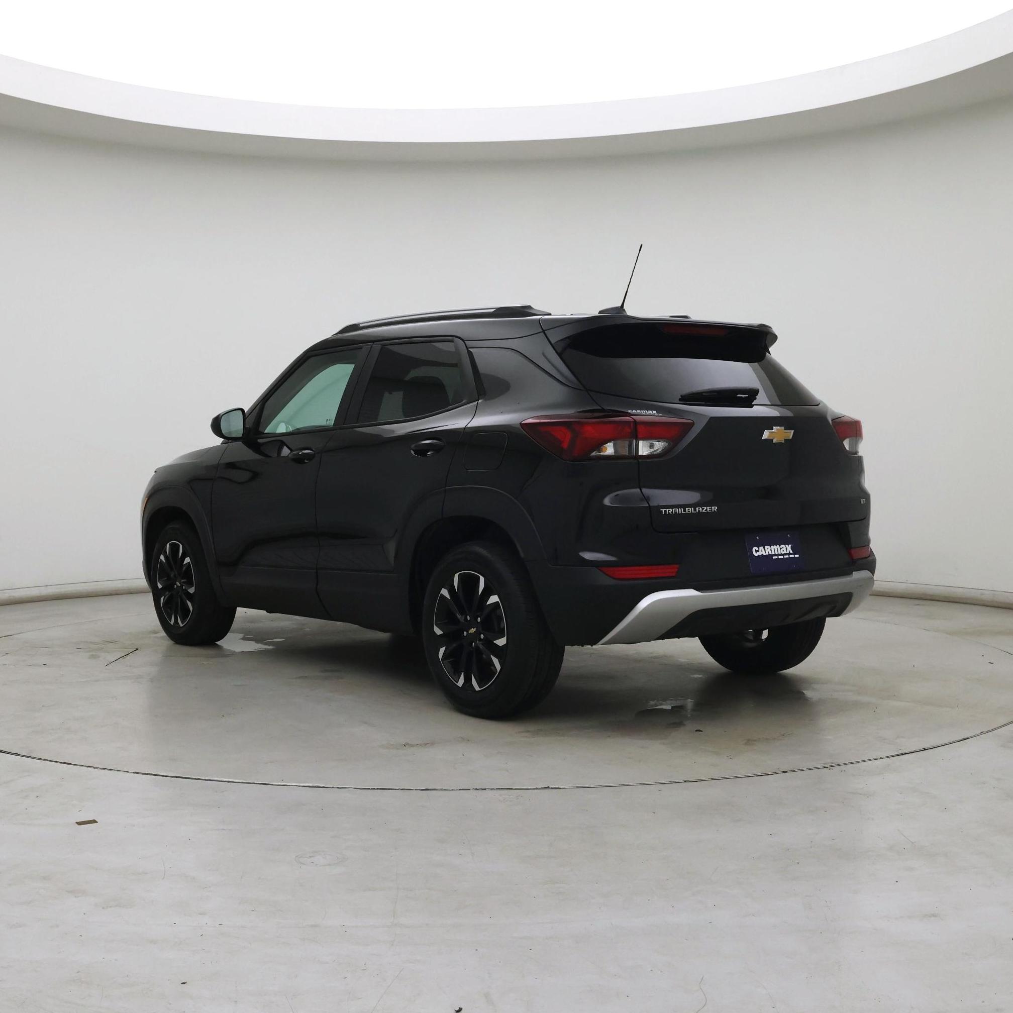 Thumbnail: 2023 Chevrolet TrailBlazer - 2