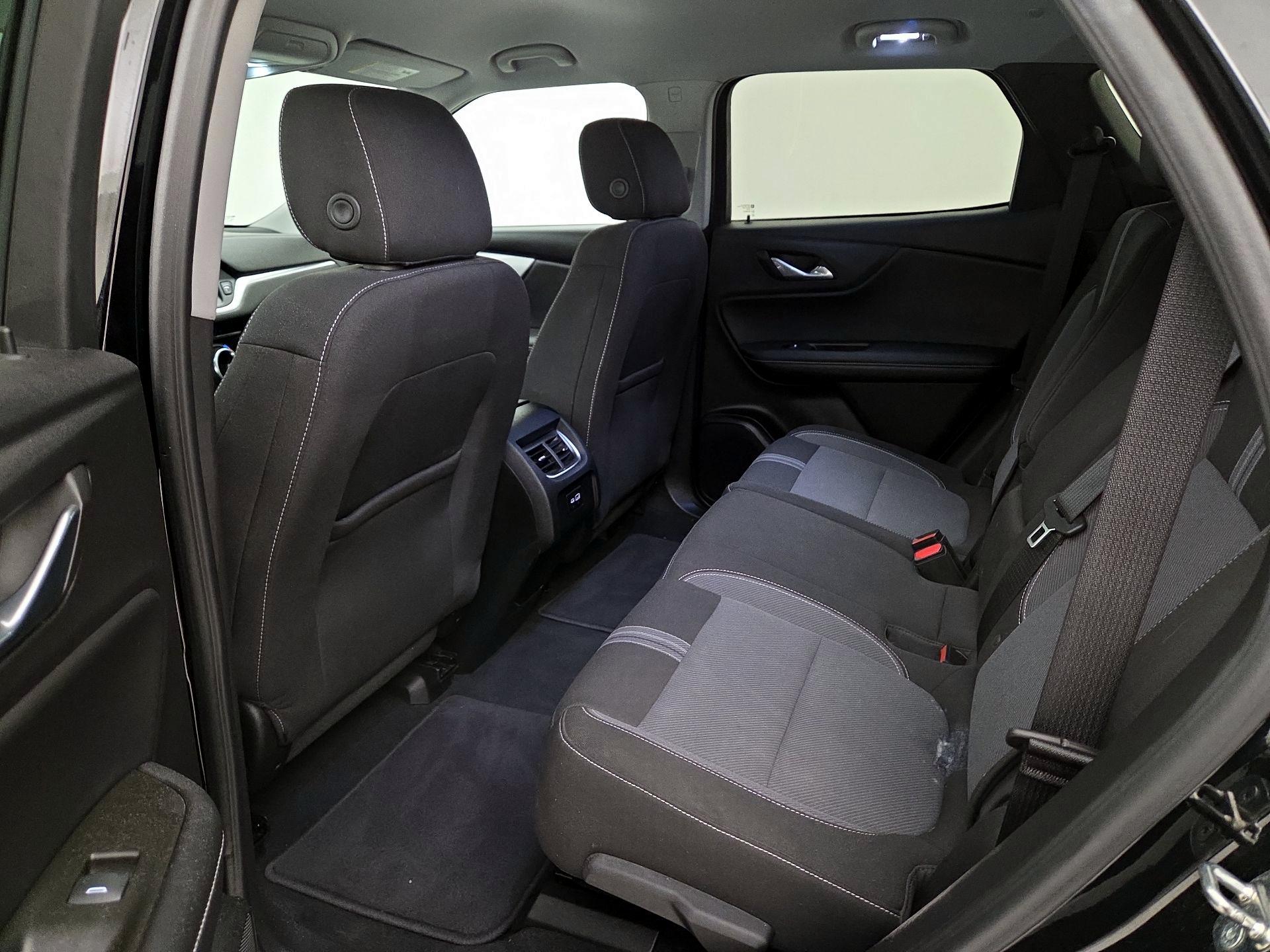 Thumbnail: 2023 Chevrolet Blazer - 18