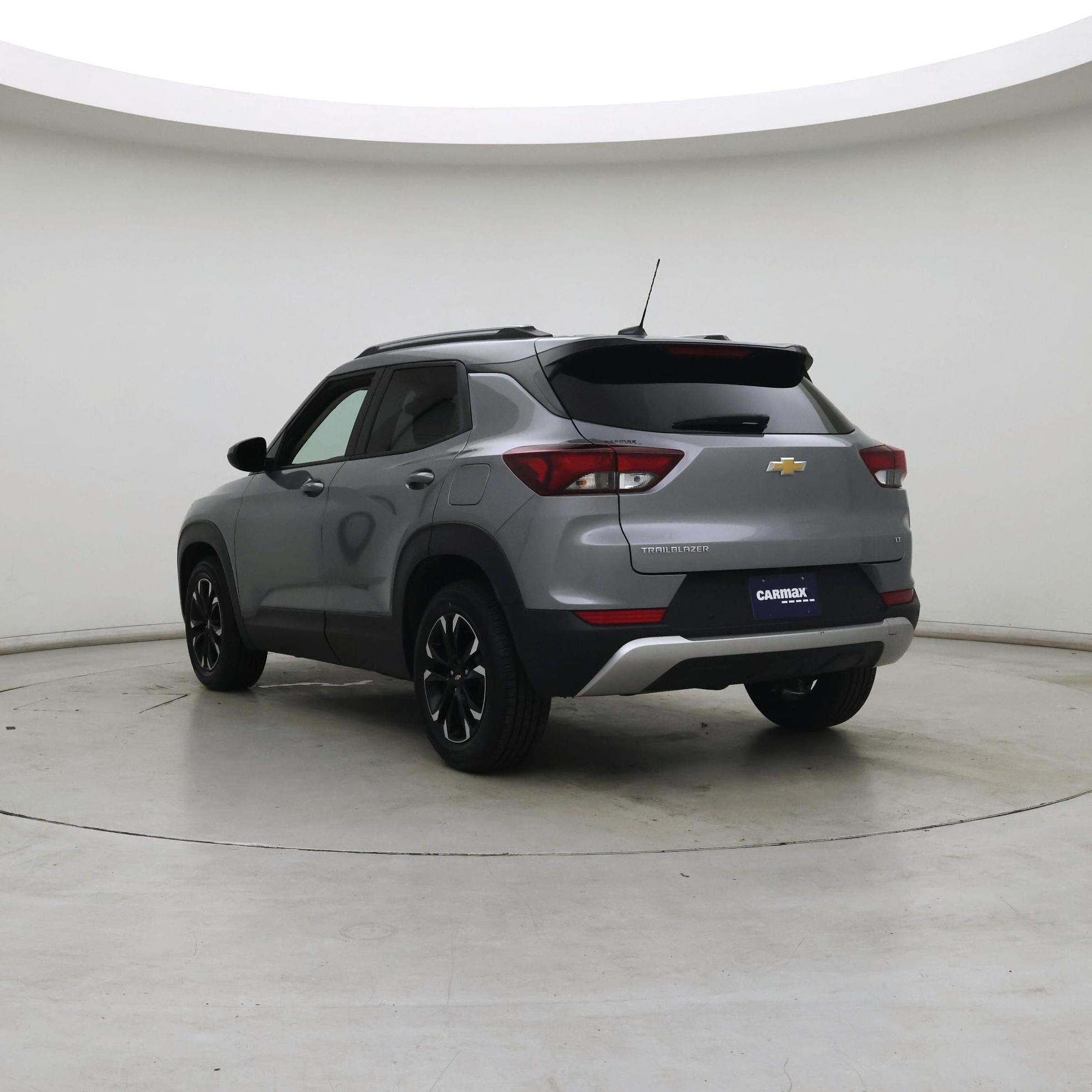 Thumbnail: 2023 Chevrolet TrailBlazer - 2