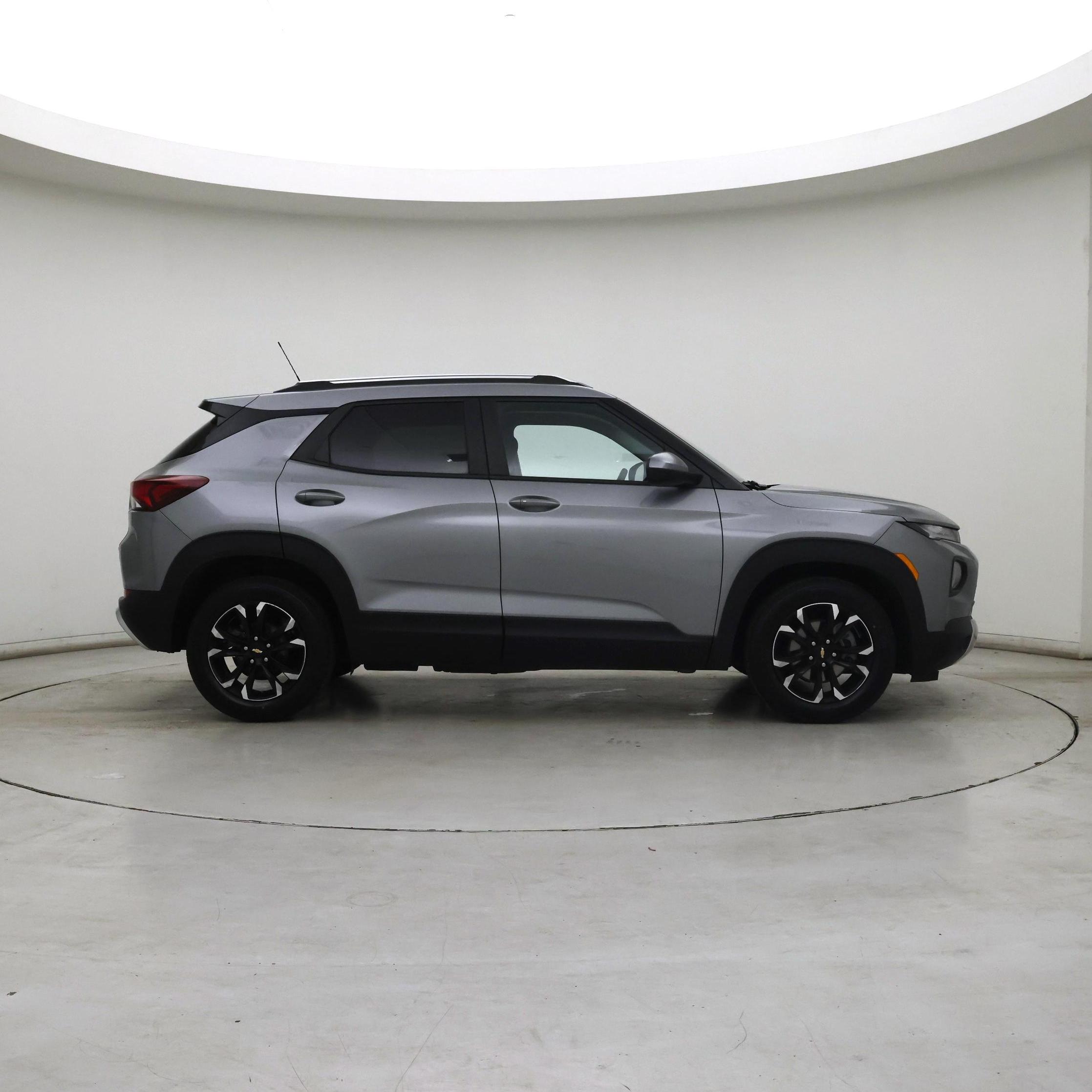 Thumbnail: 2023 Chevrolet TrailBlazer - 7