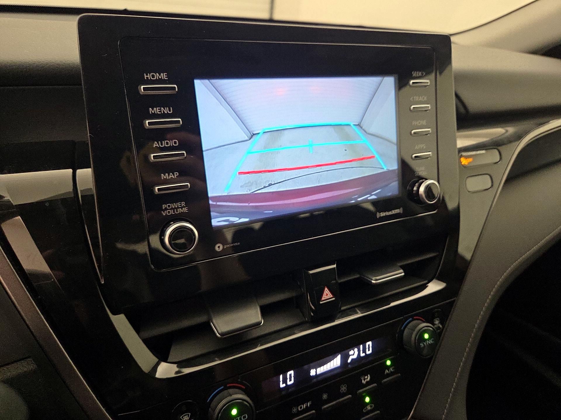 Thumbnail: 2022 Toyota Camry - 14