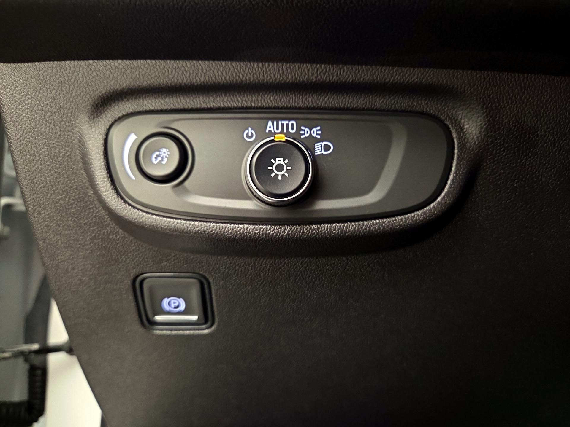 Thumbnail: 2023 GMC Terrain - 13